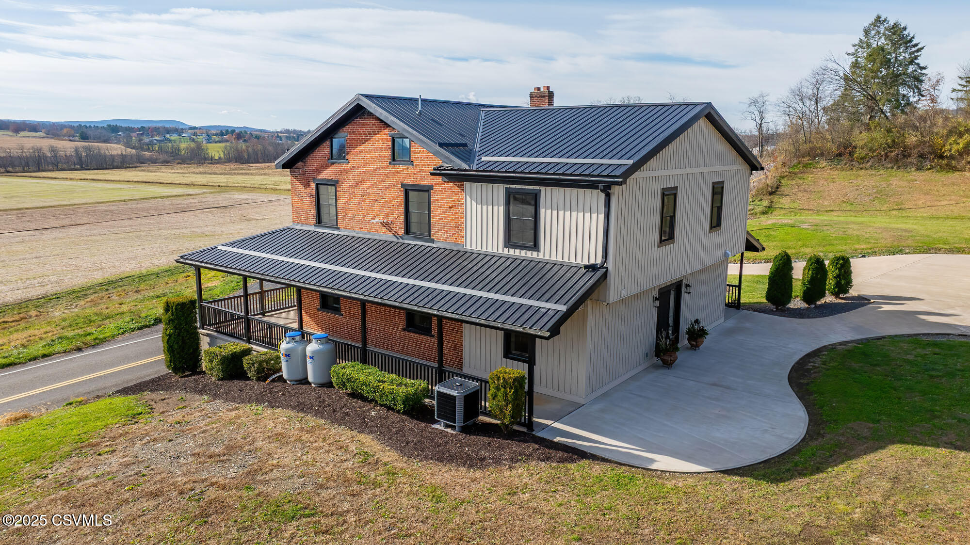 Properties 4 717 FOWLERSVILLE Road