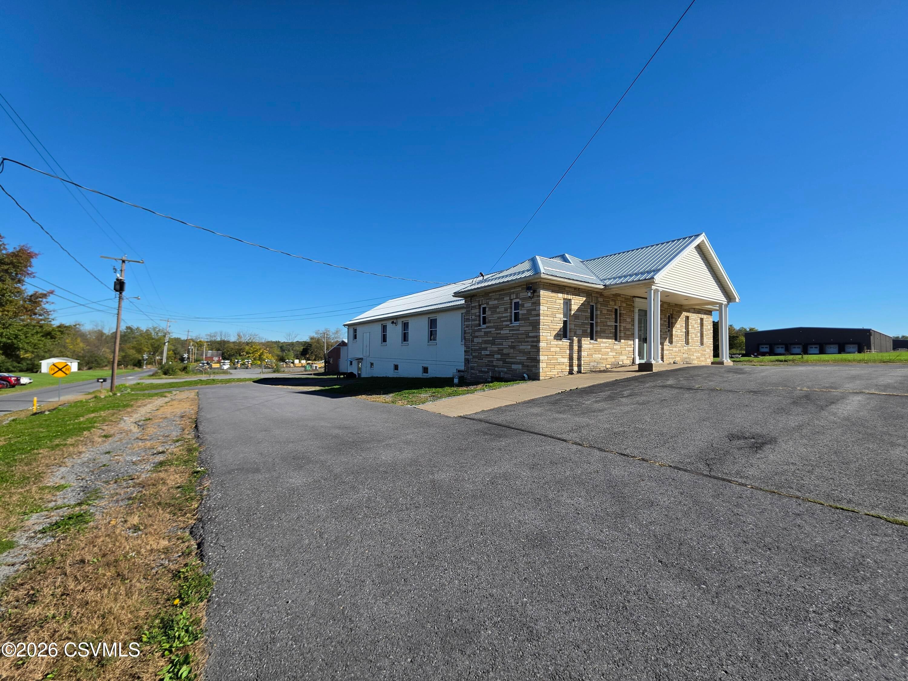 906 old route 15 highway