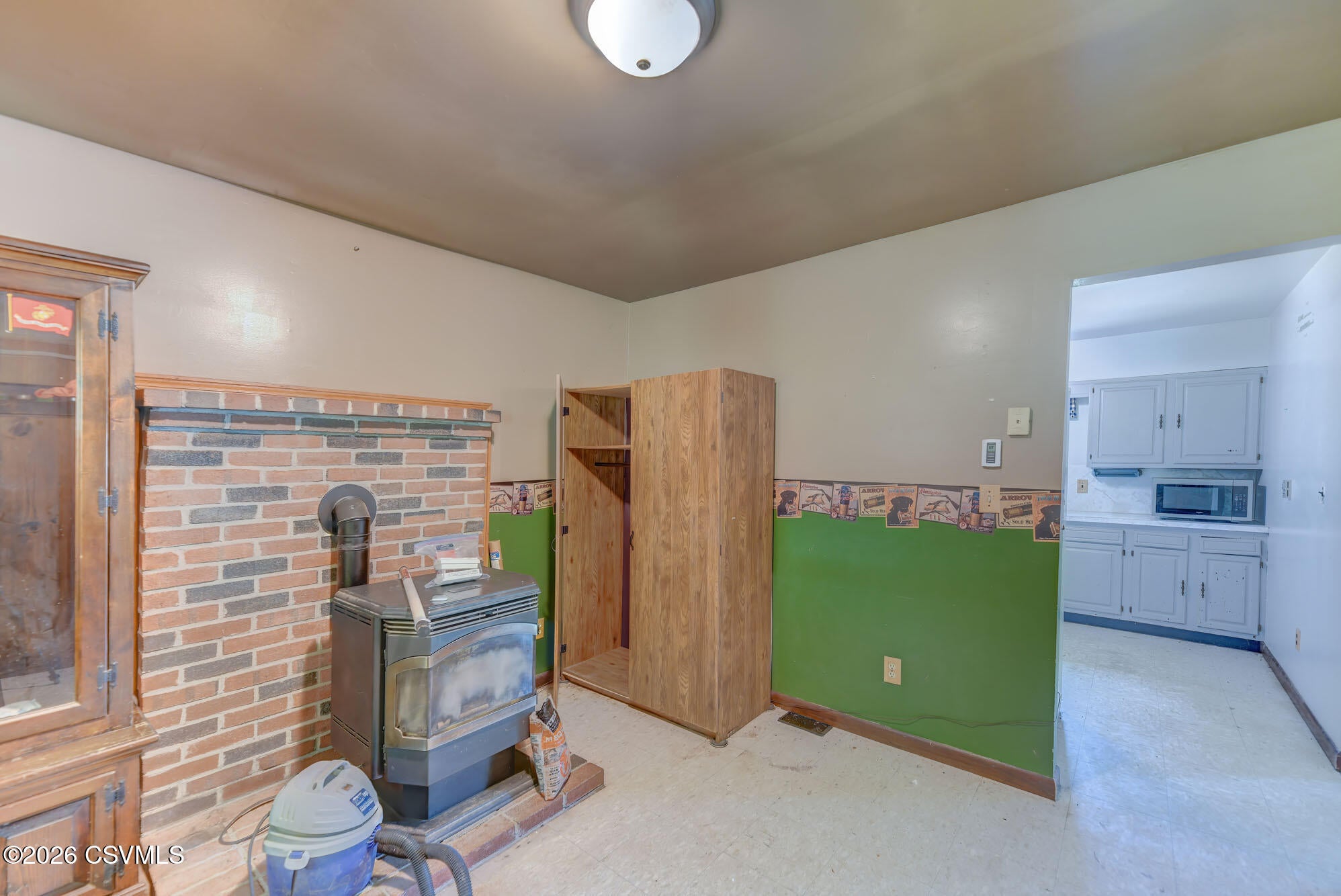 526a mountain shadow lane