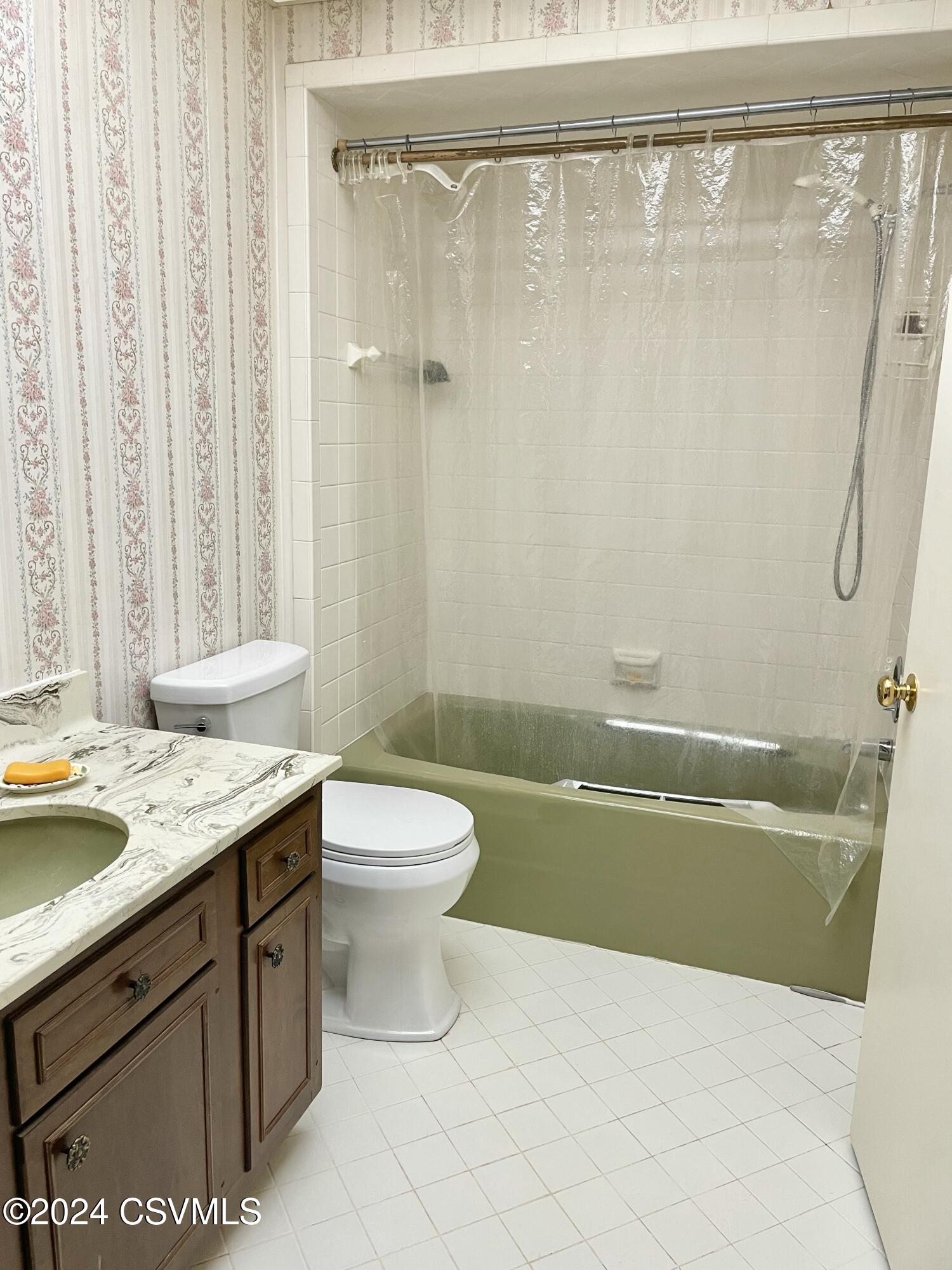 Lewisburg, Pennsylvania 17837, United States, 3 Bedrooms Bedrooms, ,3 BathroomsBathrooms,Residential,Active,30700