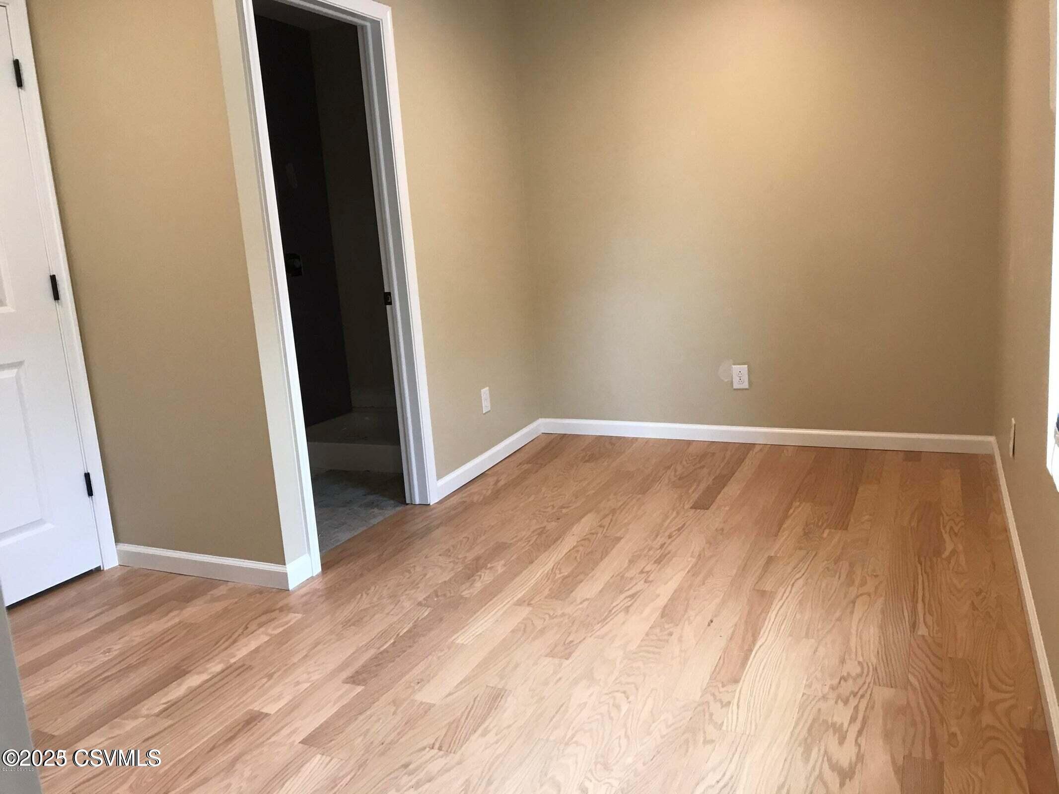 Mifflinburg, Pennsylvania 17844, United States, 1 Bedroom Bedrooms, ,1 BathroomBathrooms,Residential,Active,4934