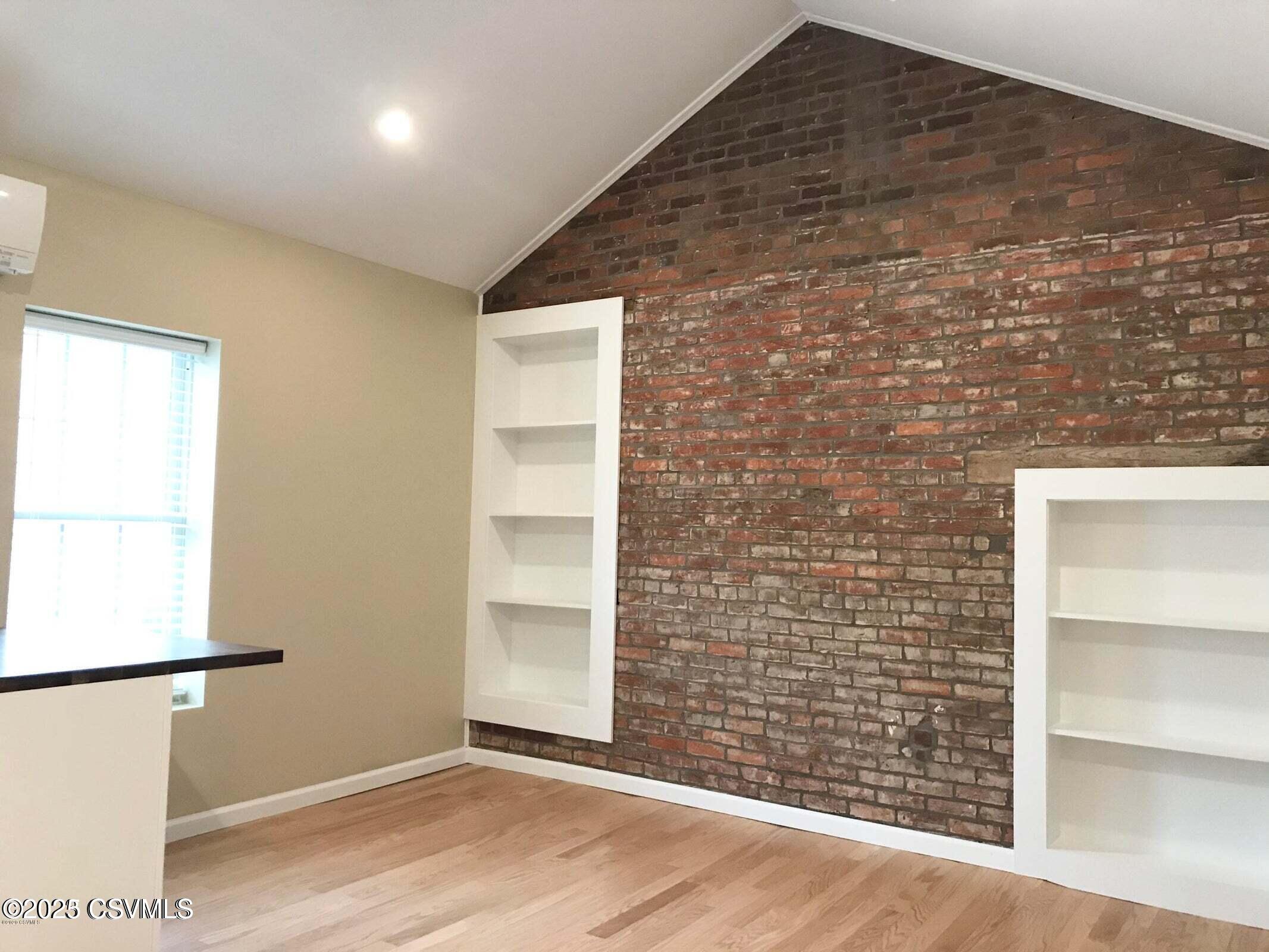 Mifflinburg, Pennsylvania 17844, United States, 1 Bedroom Bedrooms, ,1 BathroomBathrooms,Residential,Active,4934