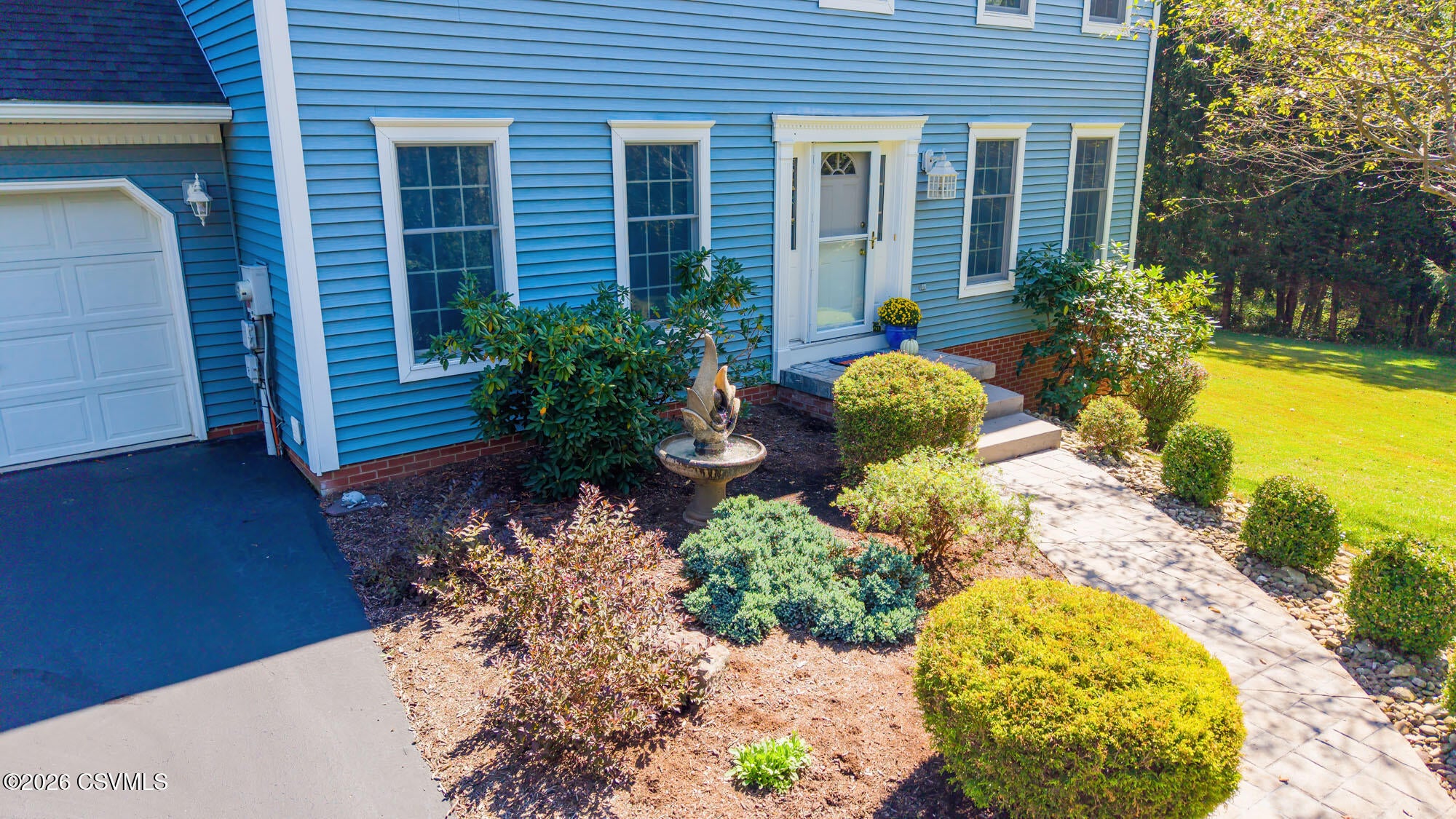 1 steeplechase drive