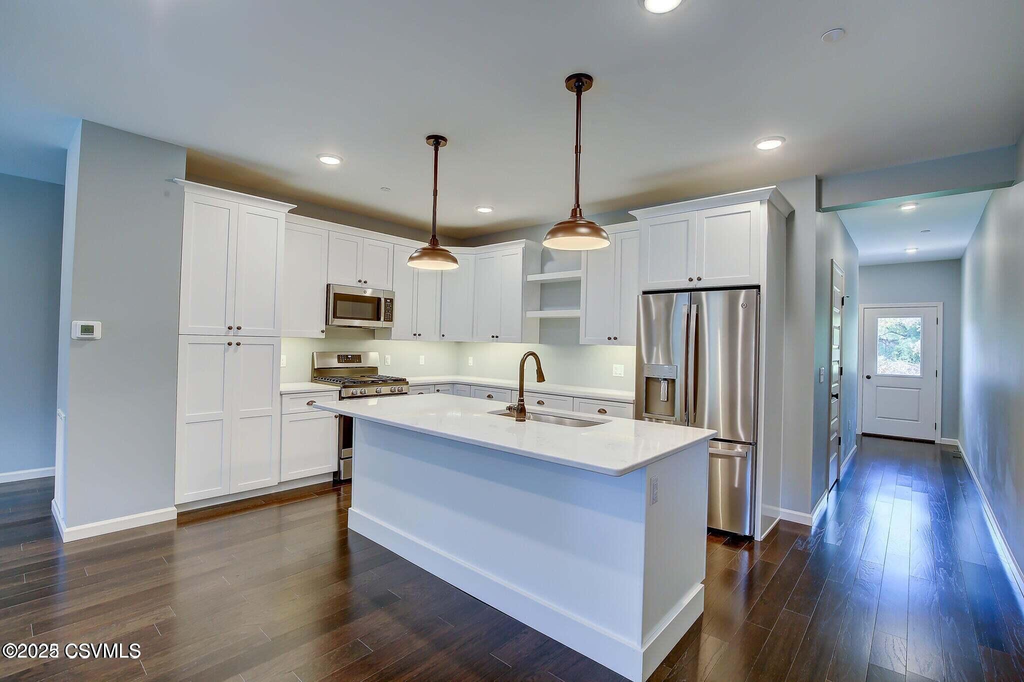 Lewisburg, Pennsylvania 17837, United States, 3 Bedrooms Bedrooms, ,3 BathroomsBathrooms,Residential,Active,156032