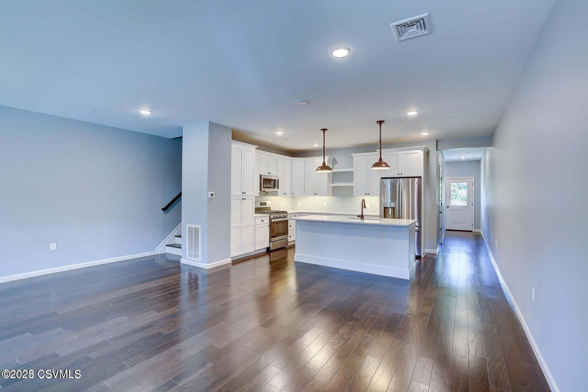 Lewisburg, Pennsylvania 17837, United States, 3 Bedrooms Bedrooms, ,3 BathroomsBathrooms,Residential,Active,156032