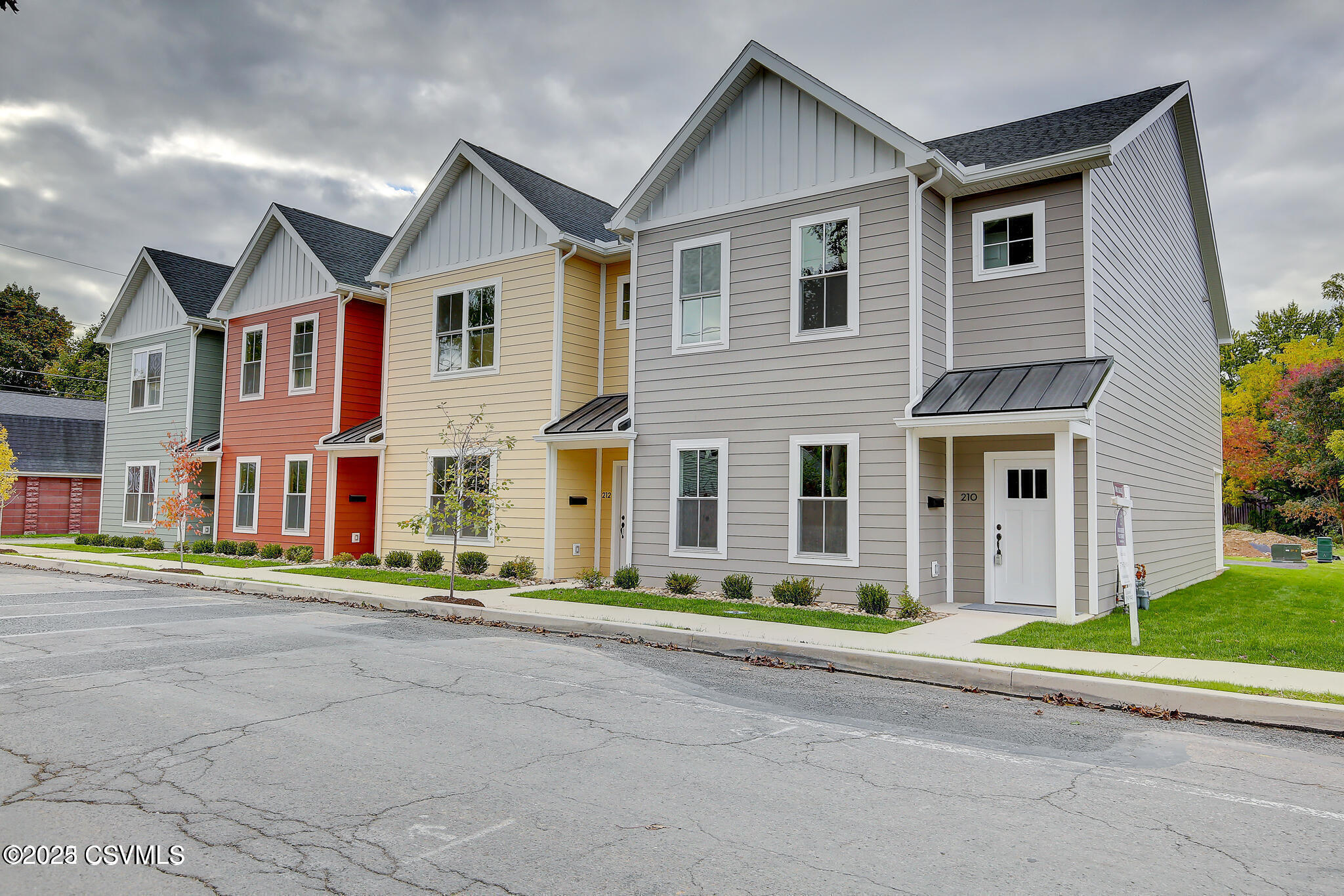 Lewisburg, Pennsylvania 17837, United States, 3 Bedrooms Bedrooms, ,3 BathroomsBathrooms,Residential,Active,156032