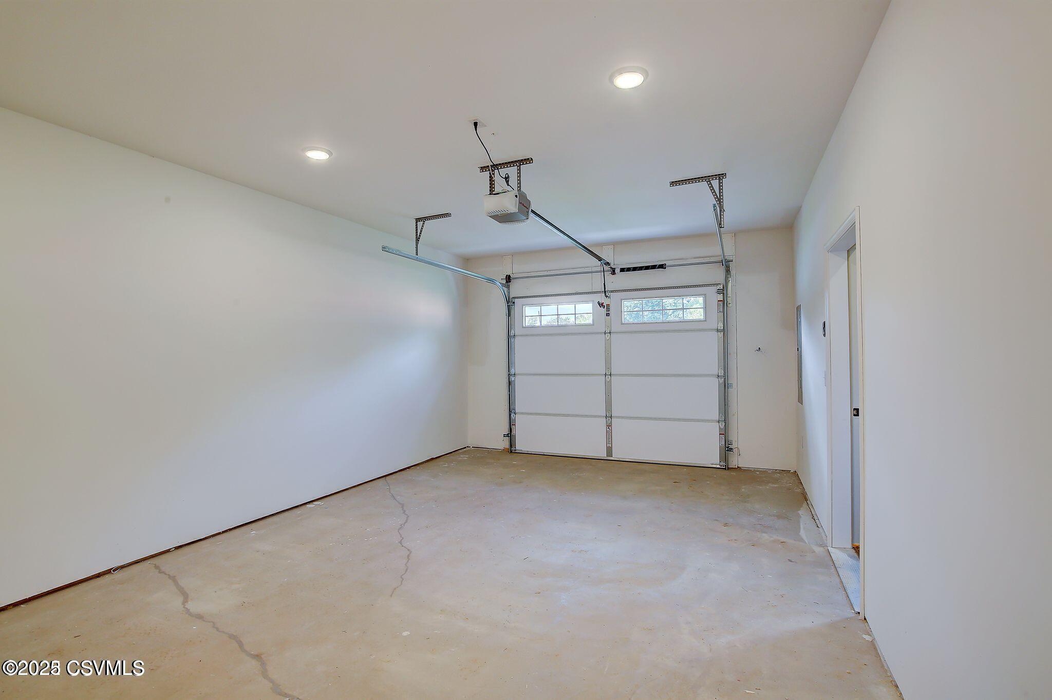 Lewisburg, Pennsylvania 17837, United States, 3 Bedrooms Bedrooms, ,3 BathroomsBathrooms,Residential,Active,156032