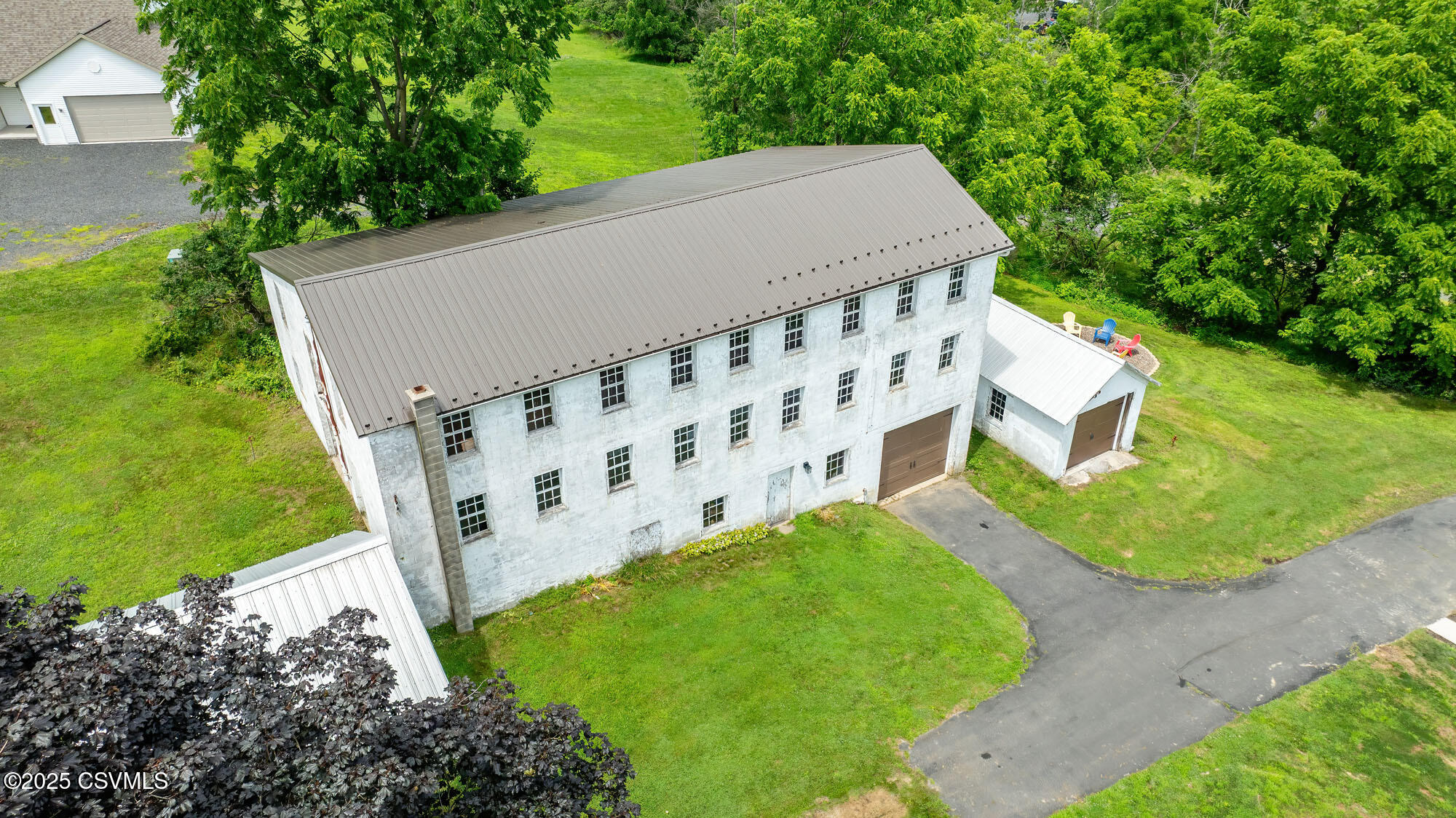 534 W CENTER Street