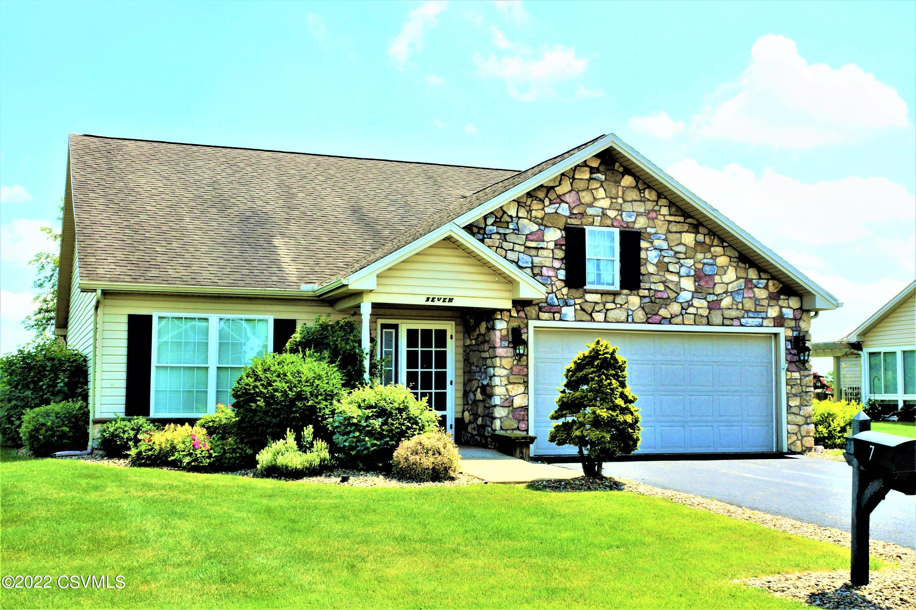 7 GRAYSON VIEW Court, Selinsgrove, PA 17870 MLS 2091320 Listing