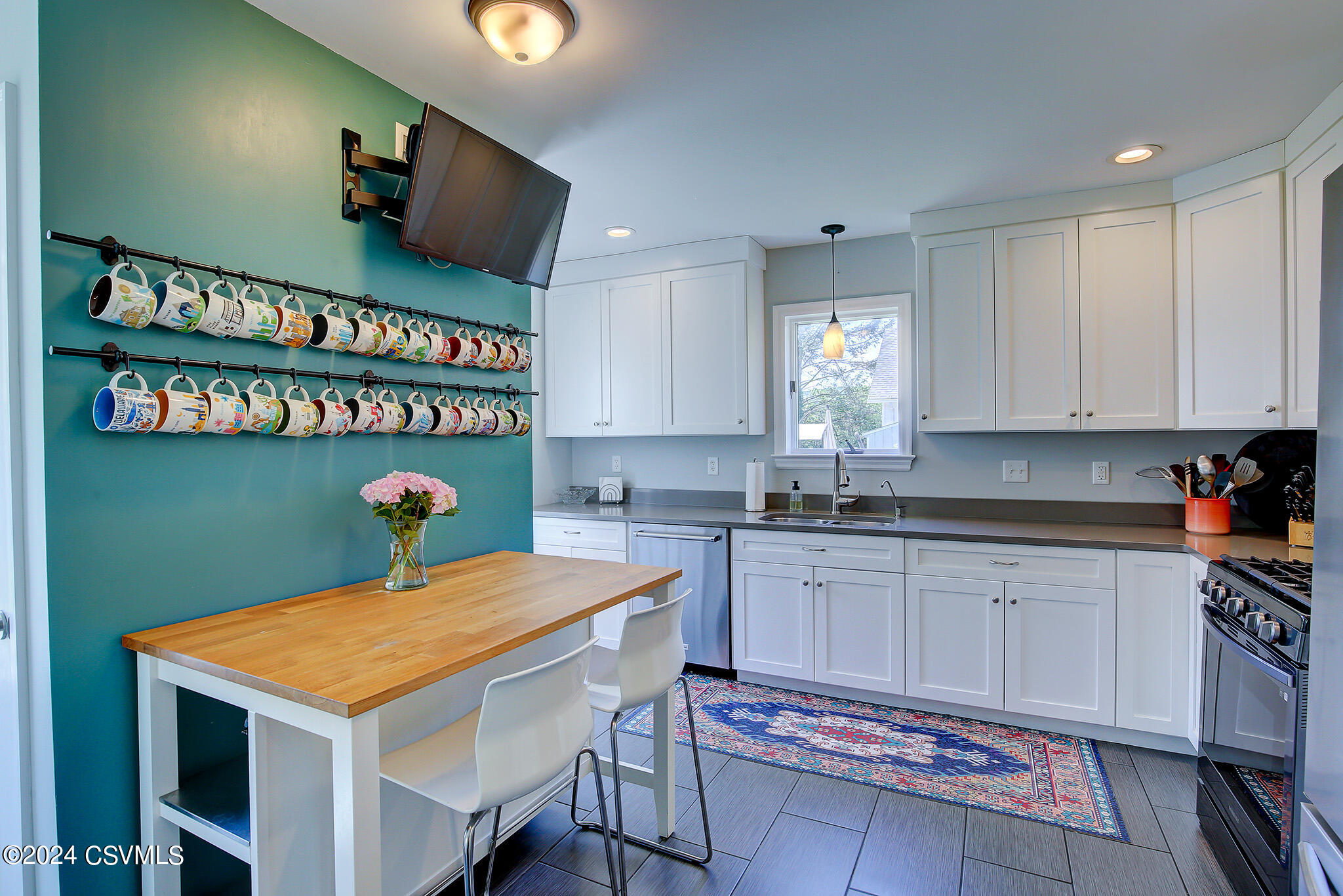 Danville, Pennsylvania 17821, United States, 3 Bedrooms Bedrooms, ,3 BathroomsBathrooms,Residential,Active,53087