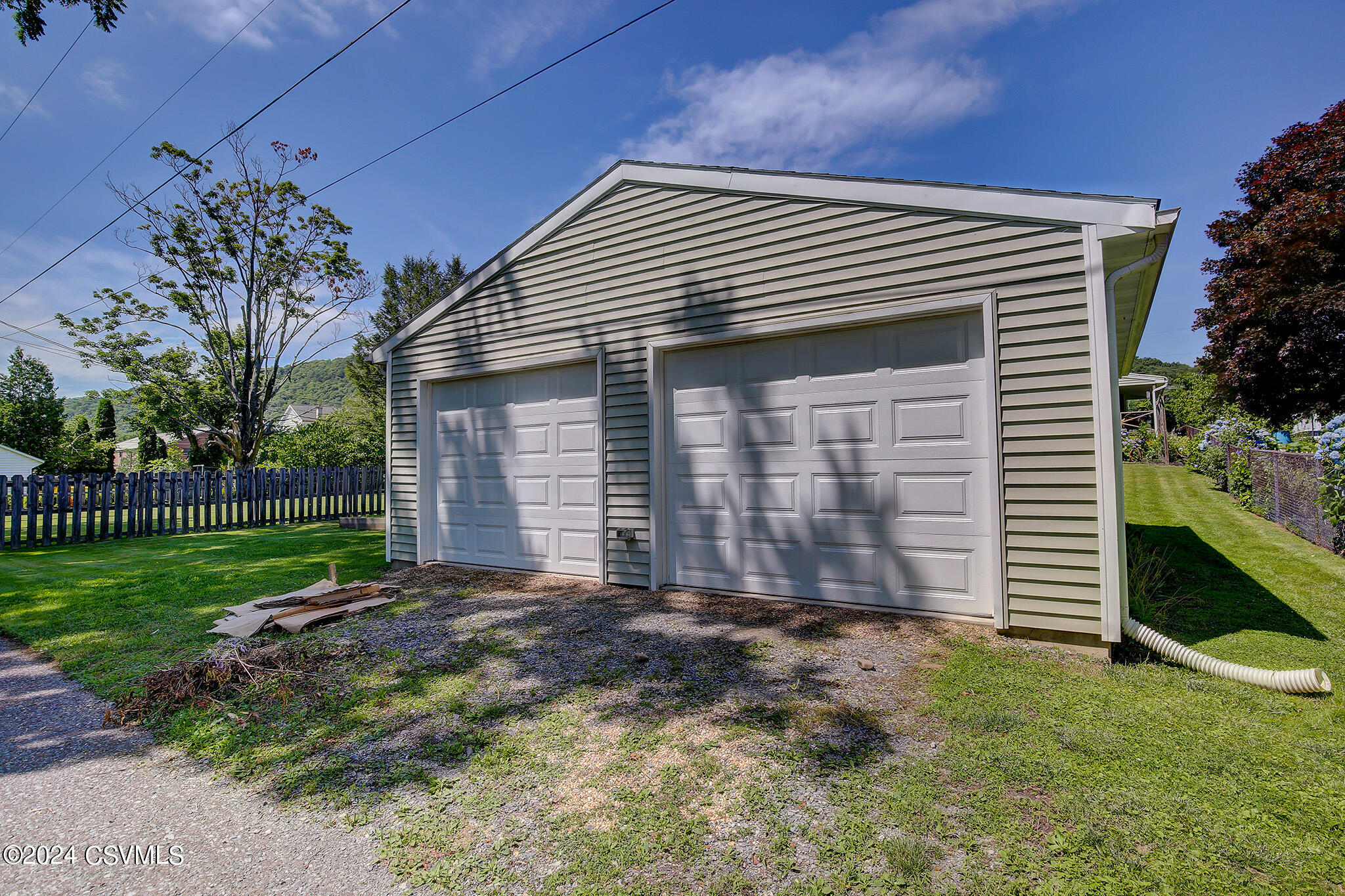 Danville, Pennsylvania 17821, United States, 3 Bedrooms Bedrooms, ,3 BathroomsBathrooms,Residential,Active,53087