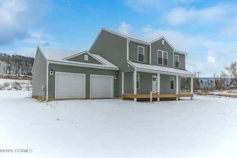 Properties 153 25 MIFFLIN Terrace Nescopeck PA 18635