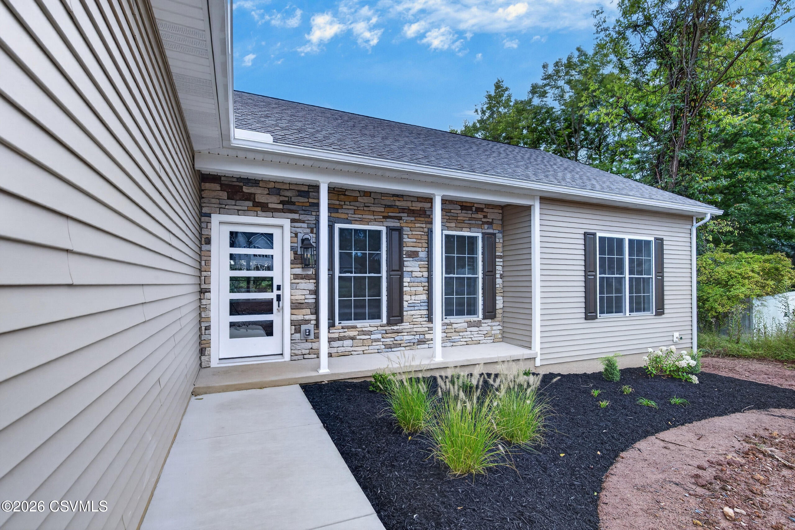 136 ridgeway drive