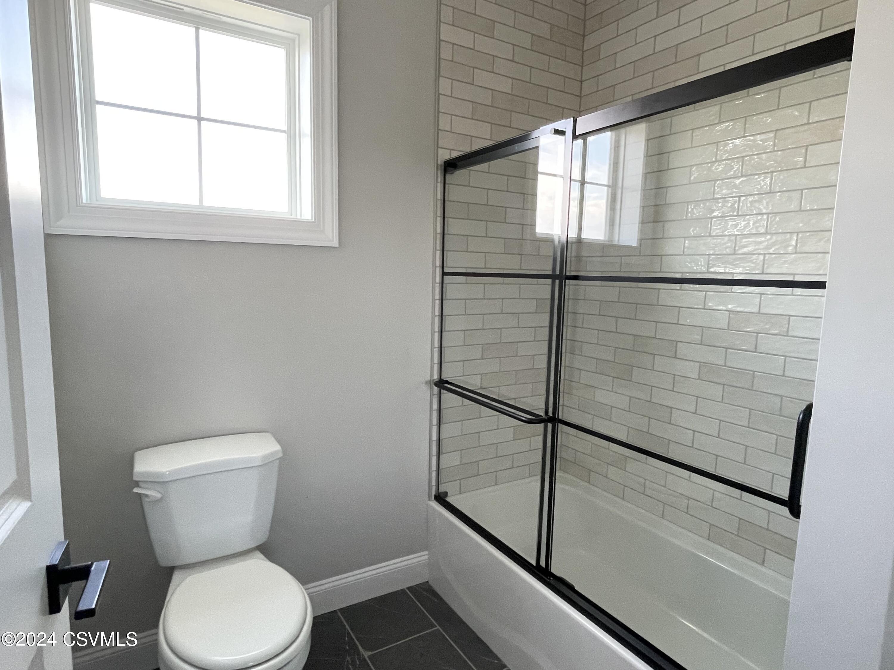 Lewisburg, Pennsylvania 17837, United States, 4 Bedrooms Bedrooms, ,4 BathroomsBathrooms,Residential,Active,64117