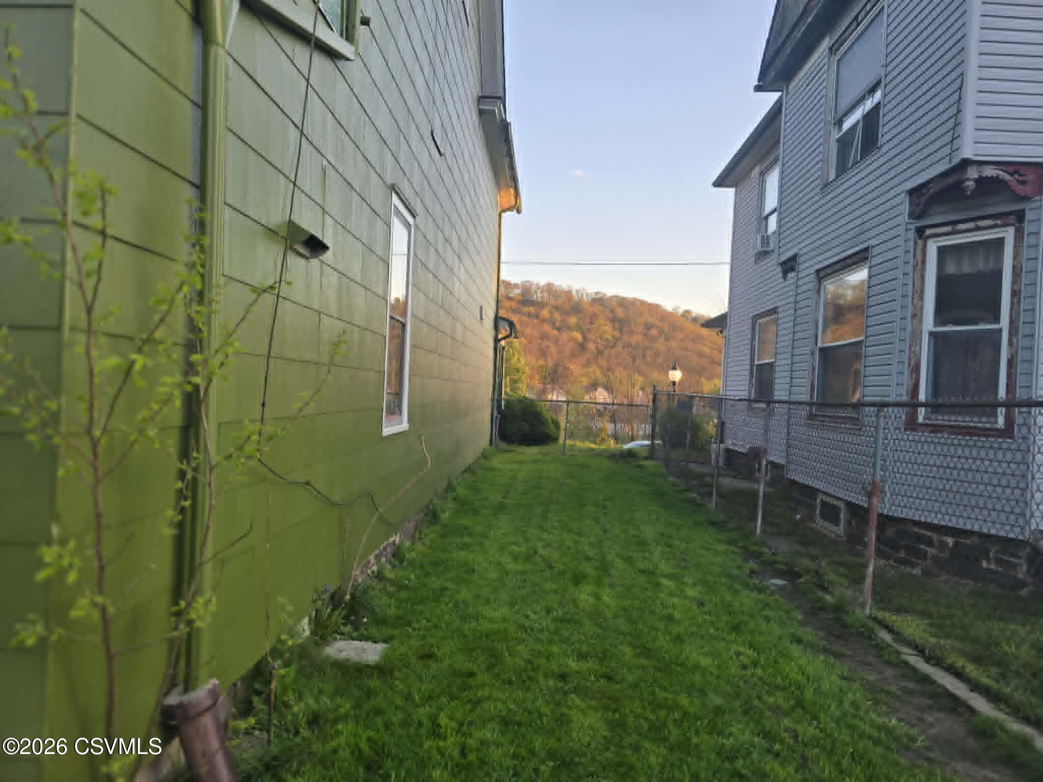 1108 WOLVERTON Street