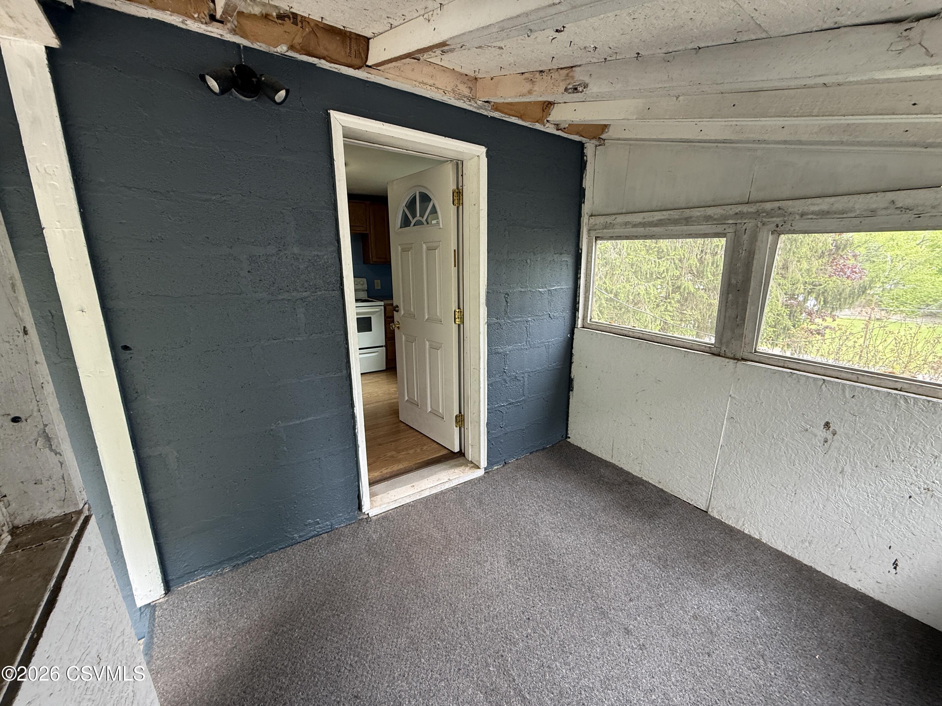 Properties 6 310 hemlock street