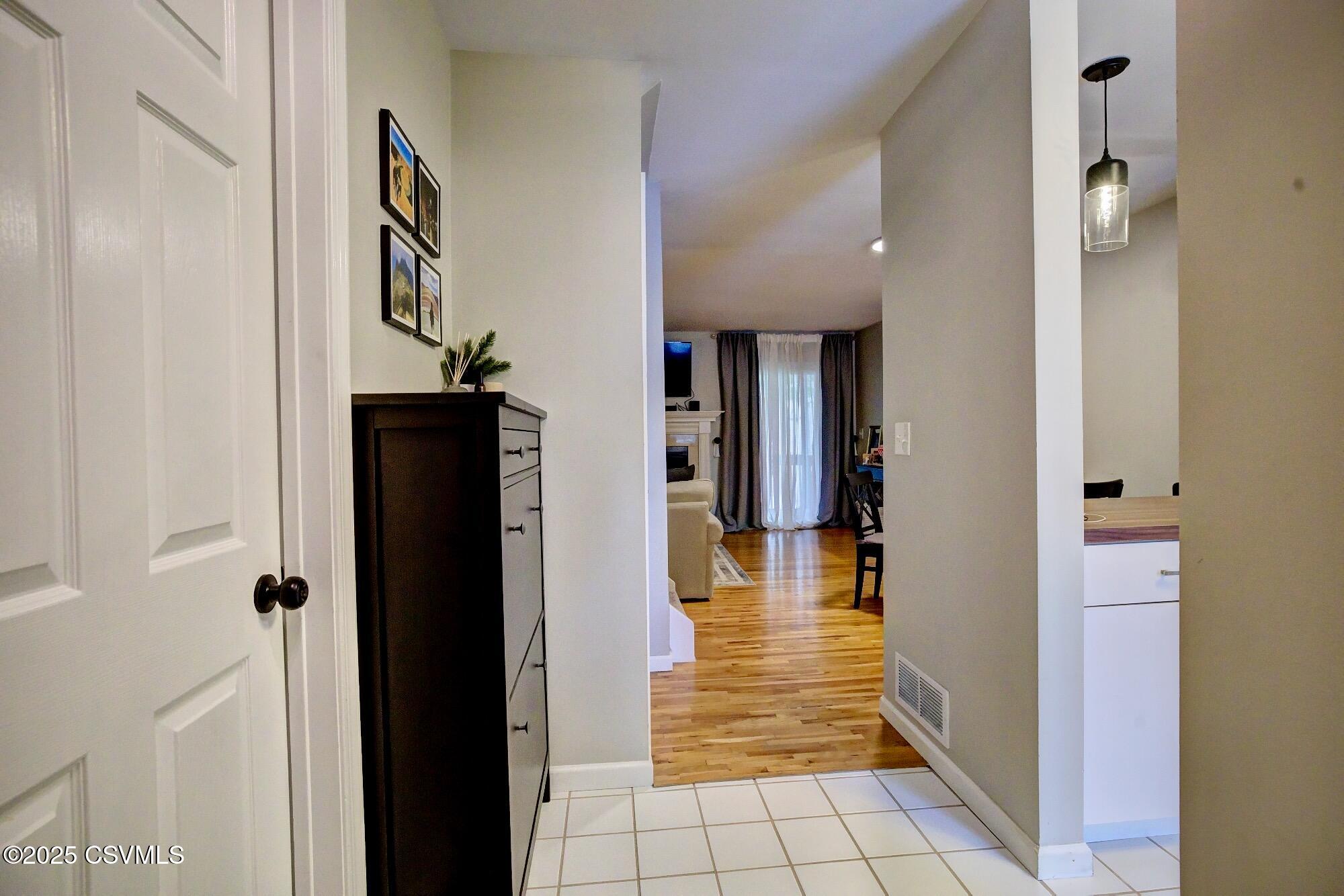 27 ORCHARD Avenue
