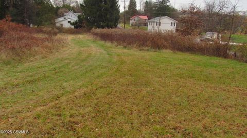 Milton 21 000 GOLF COURSE Road Milton PA 17847