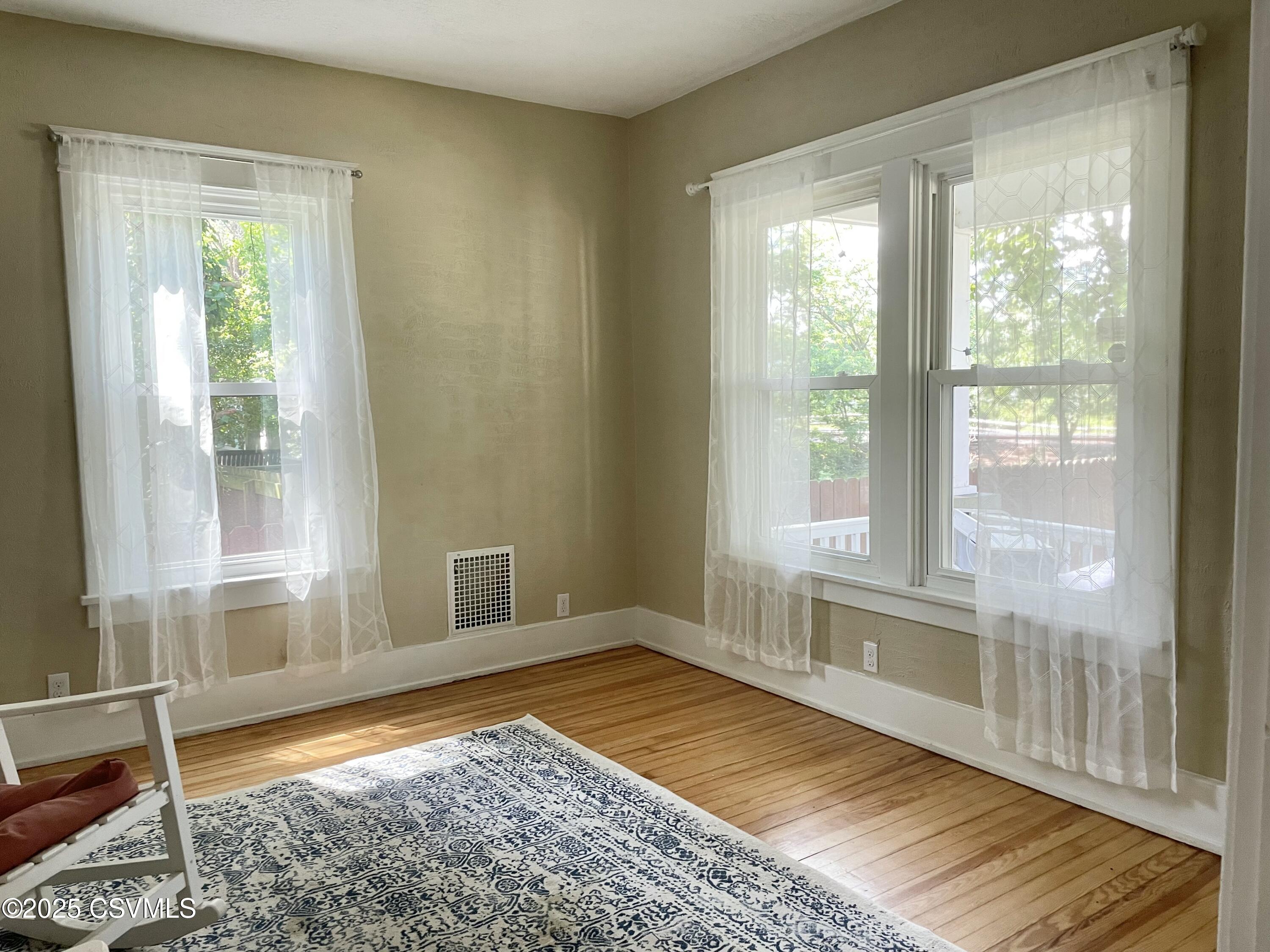 Lewisburg, Pennsylvania 17837, United States, 6 Bedrooms Bedrooms, ,4 BathroomsBathrooms,Residential,Active,164724