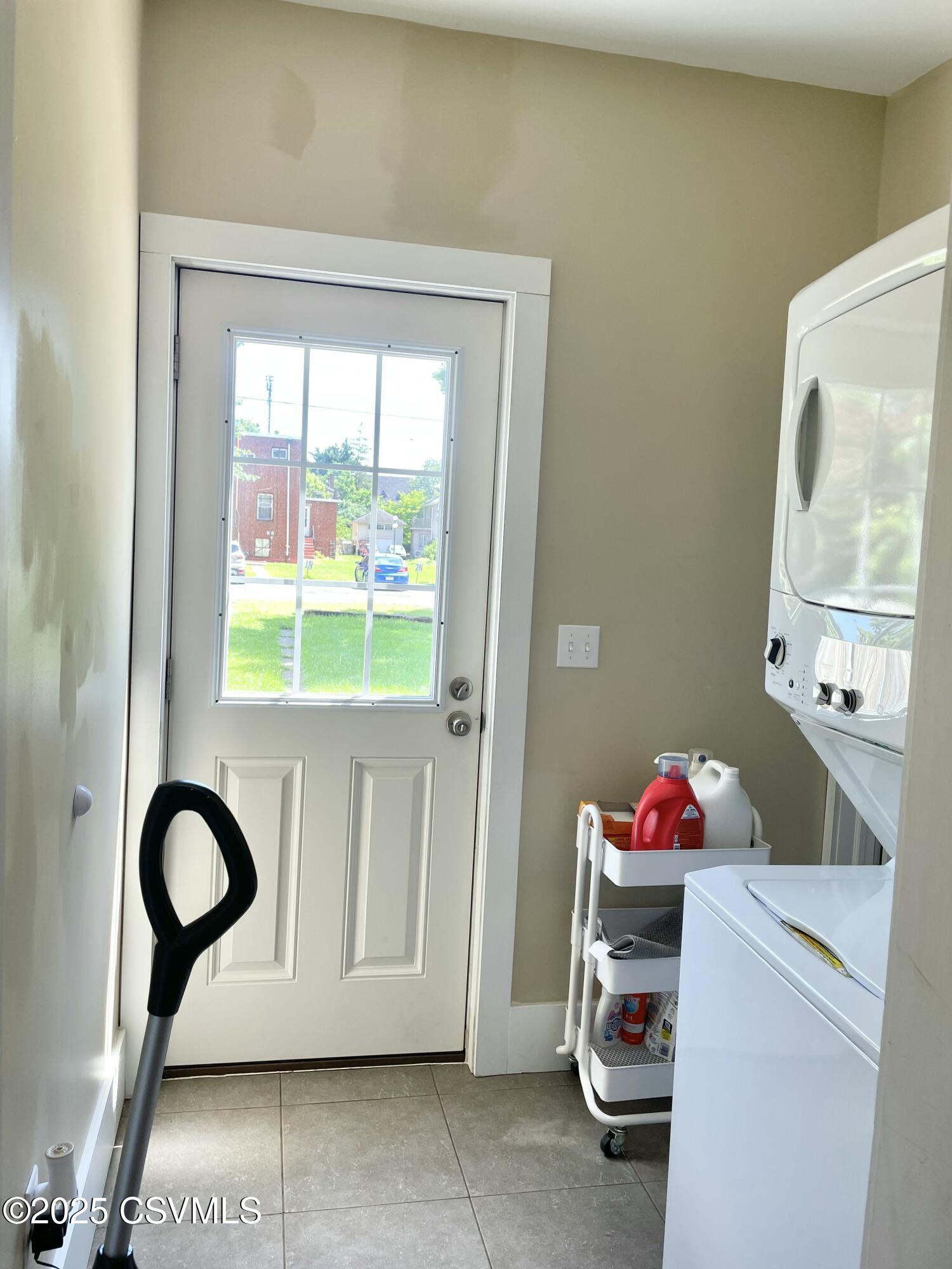 Lewisburg, Pennsylvania 17837, United States, 6 Bedrooms Bedrooms, ,4 BathroomsBathrooms,Residential,Active,164724