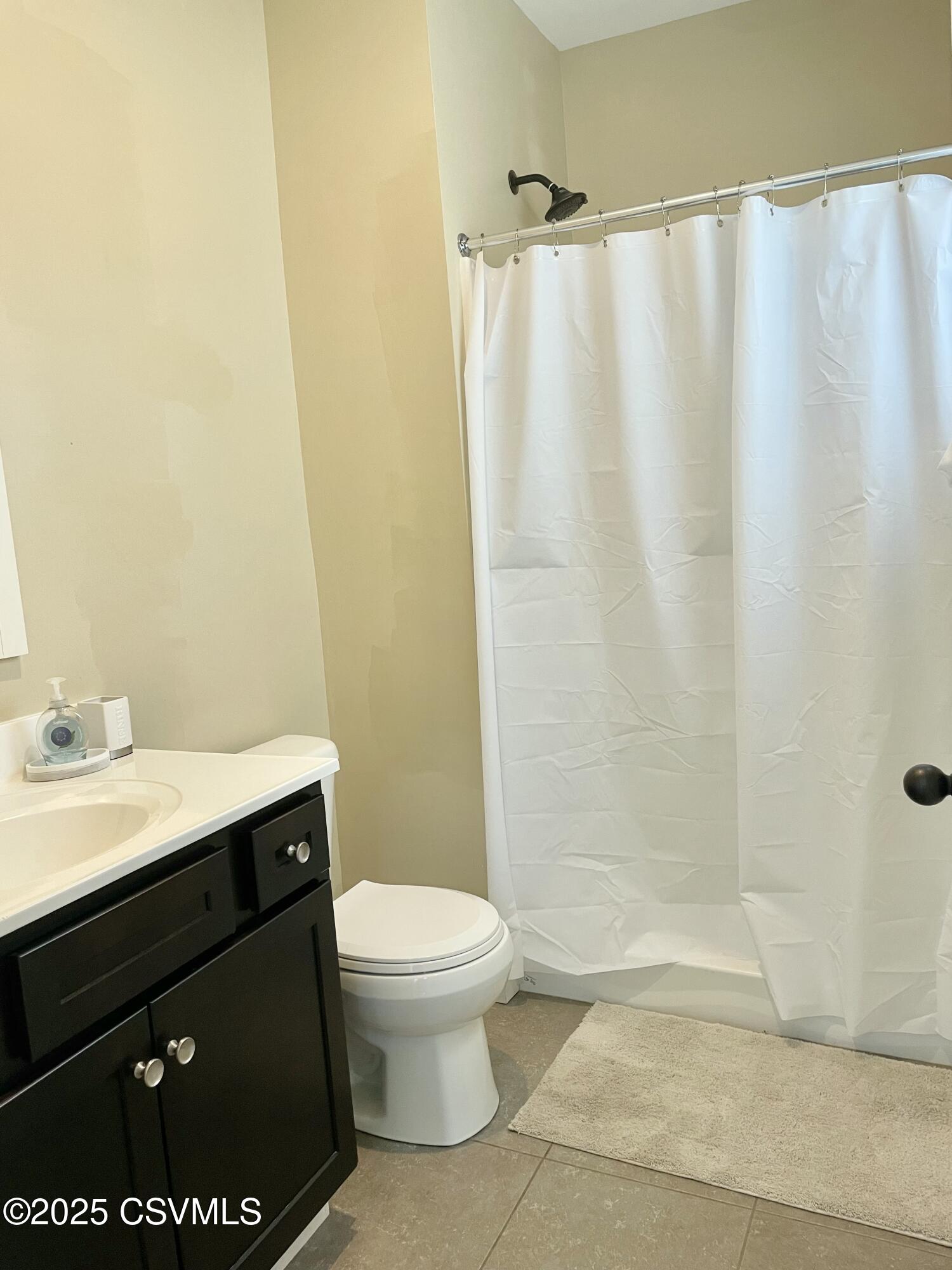 Lewisburg, Pennsylvania 17837, United States, 6 Bedrooms Bedrooms, ,4 BathroomsBathrooms,Residential,Active,164724