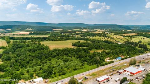 Properties 105 COLUMBIA Boulevard Bloomsburg PA 17815