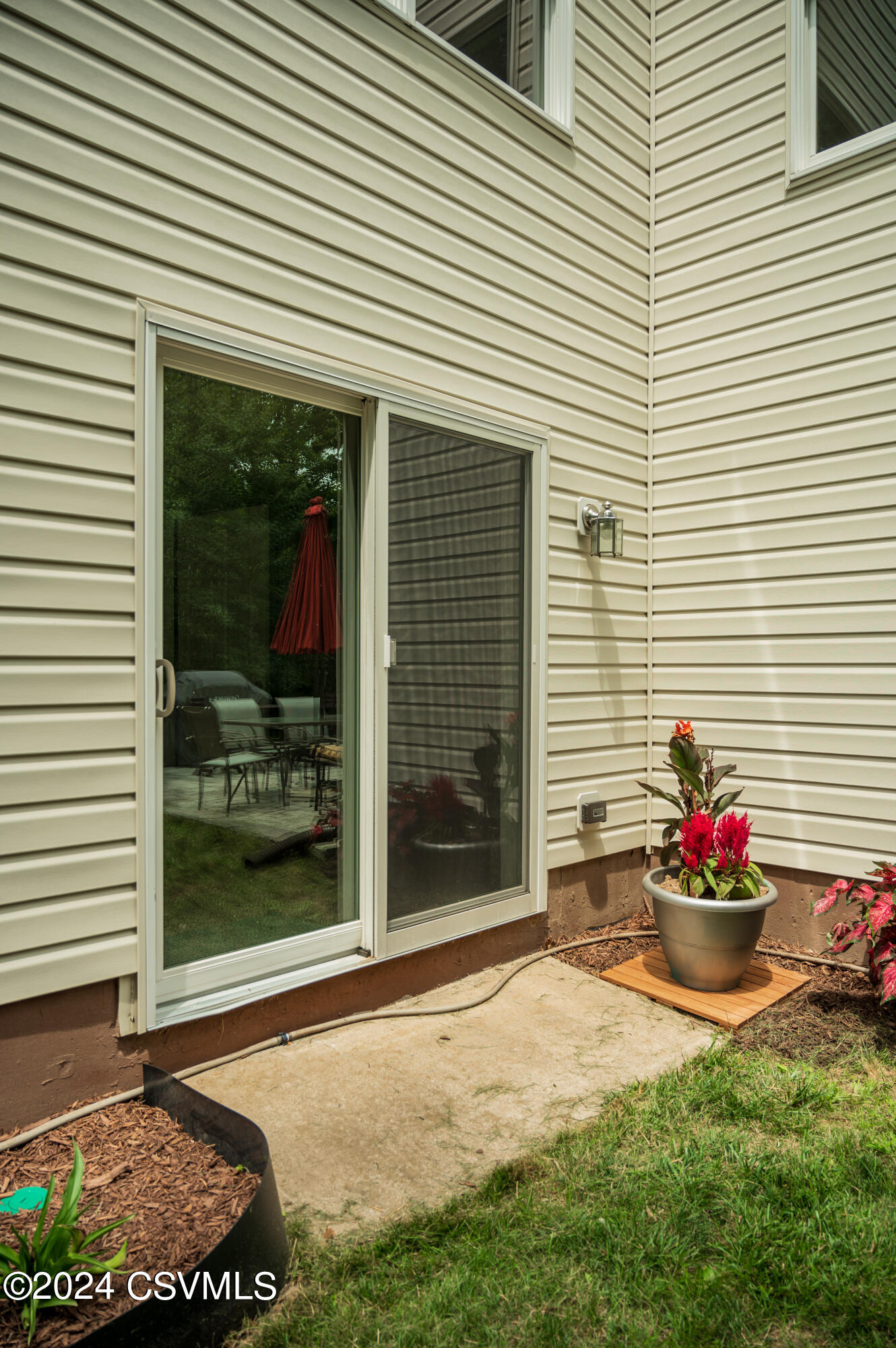 Drums, Pennsylvania 18222, United States, 5 Bedrooms Bedrooms, ,4 BathroomsBathrooms,Residential,Active,50247