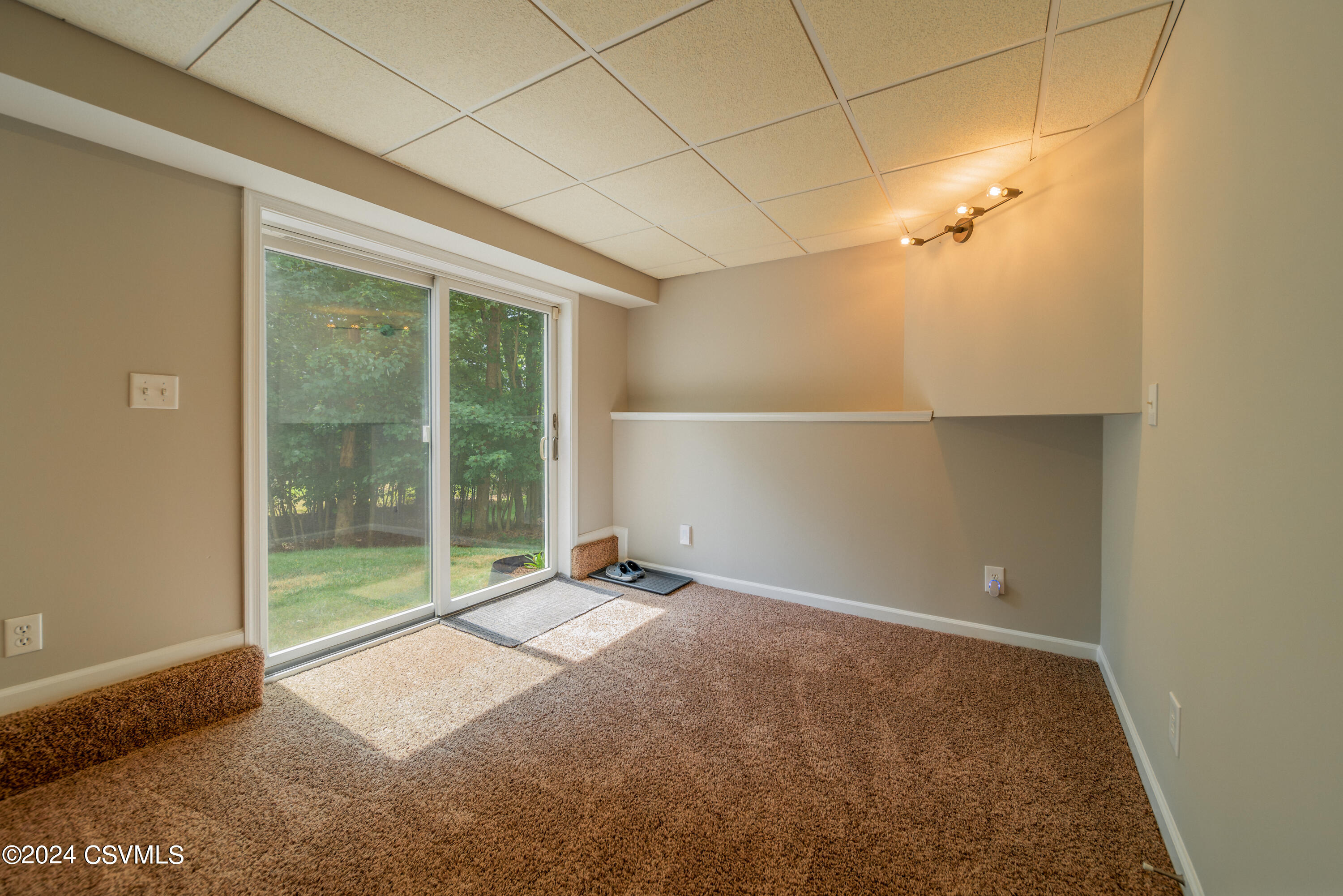 Drums, Pennsylvania 18222, United States, 5 Bedrooms Bedrooms, ,4 BathroomsBathrooms,Residential,Active,50247