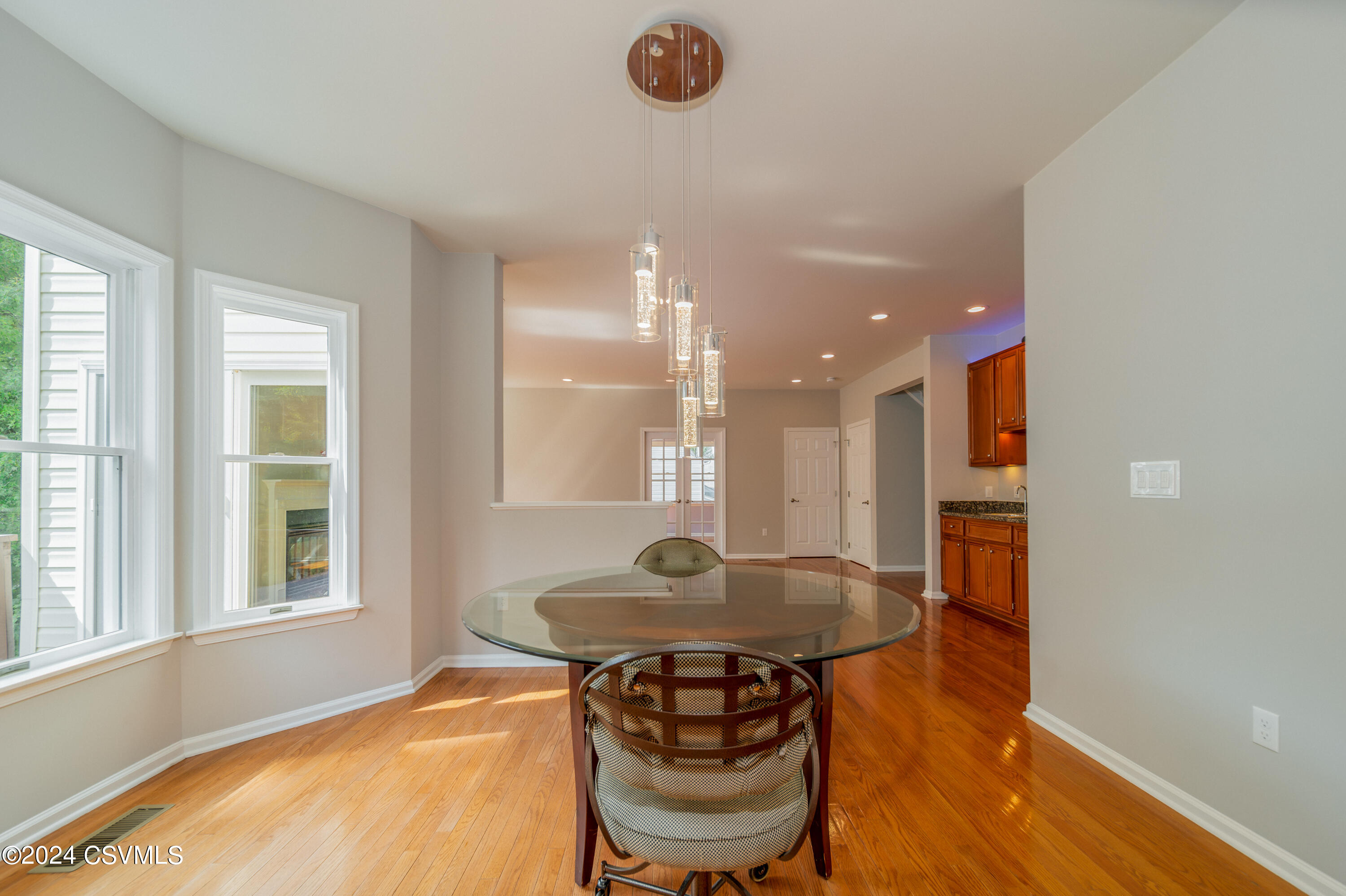 Drums, Pennsylvania 18222, United States, 5 Bedrooms Bedrooms, ,4 BathroomsBathrooms,Residential,Active,50247