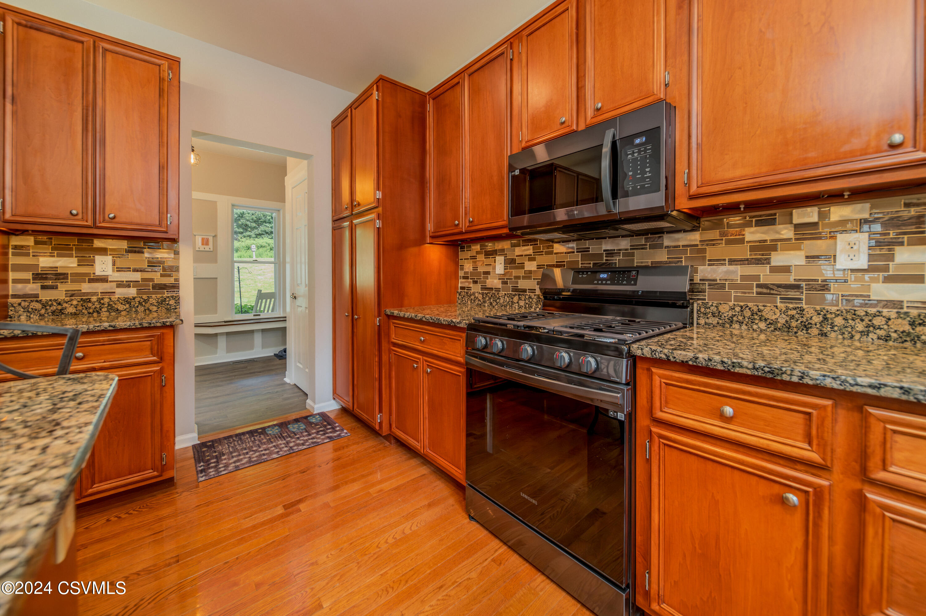 Drums, Pennsylvania 18222, United States, 5 Bedrooms Bedrooms, ,4 BathroomsBathrooms,Residential,Active,50247