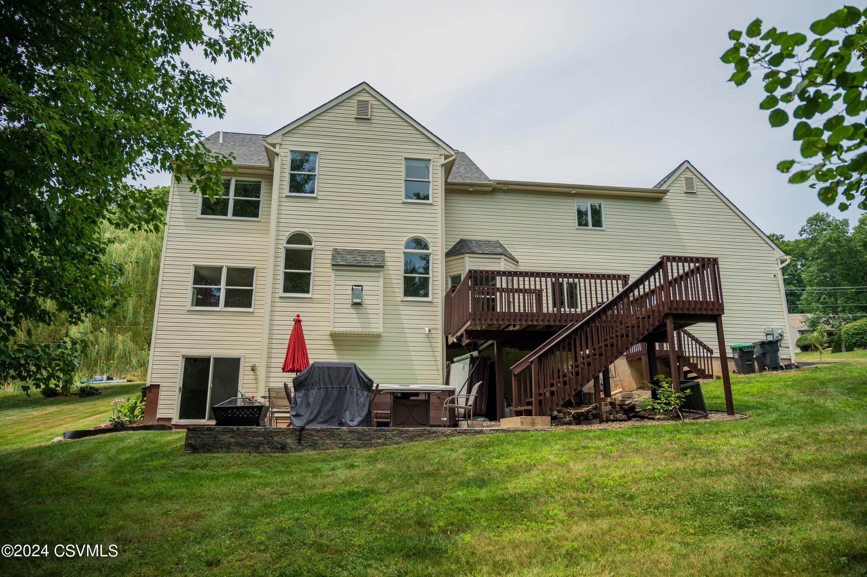 Drums, Pennsylvania 18222, United States, 5 Bedrooms Bedrooms, ,4 BathroomsBathrooms,Residential,Active,50247