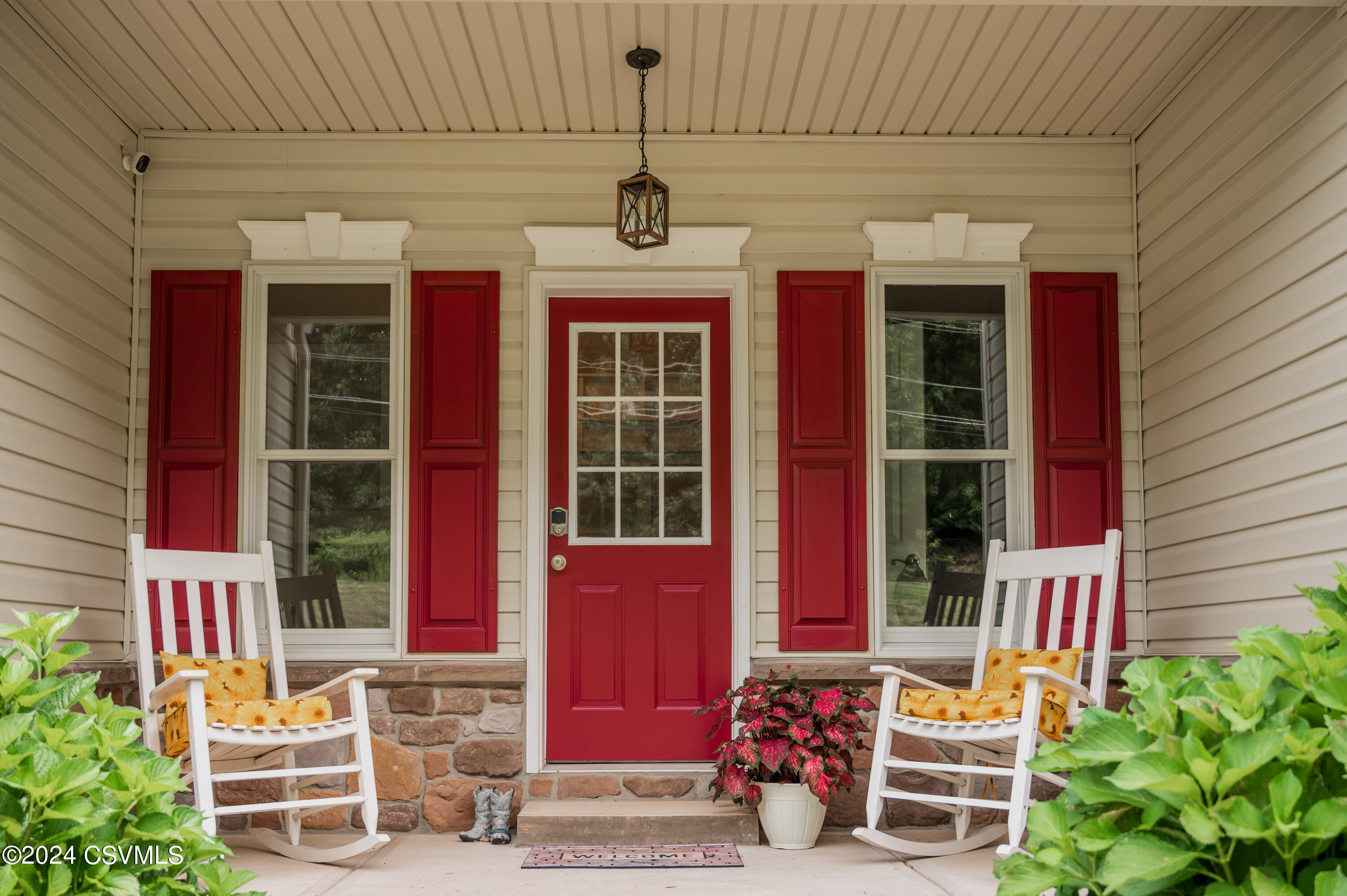 Drums, Pennsylvania 18222, United States, 5 Bedrooms Bedrooms, ,4 BathroomsBathrooms,Residential,Active,50247