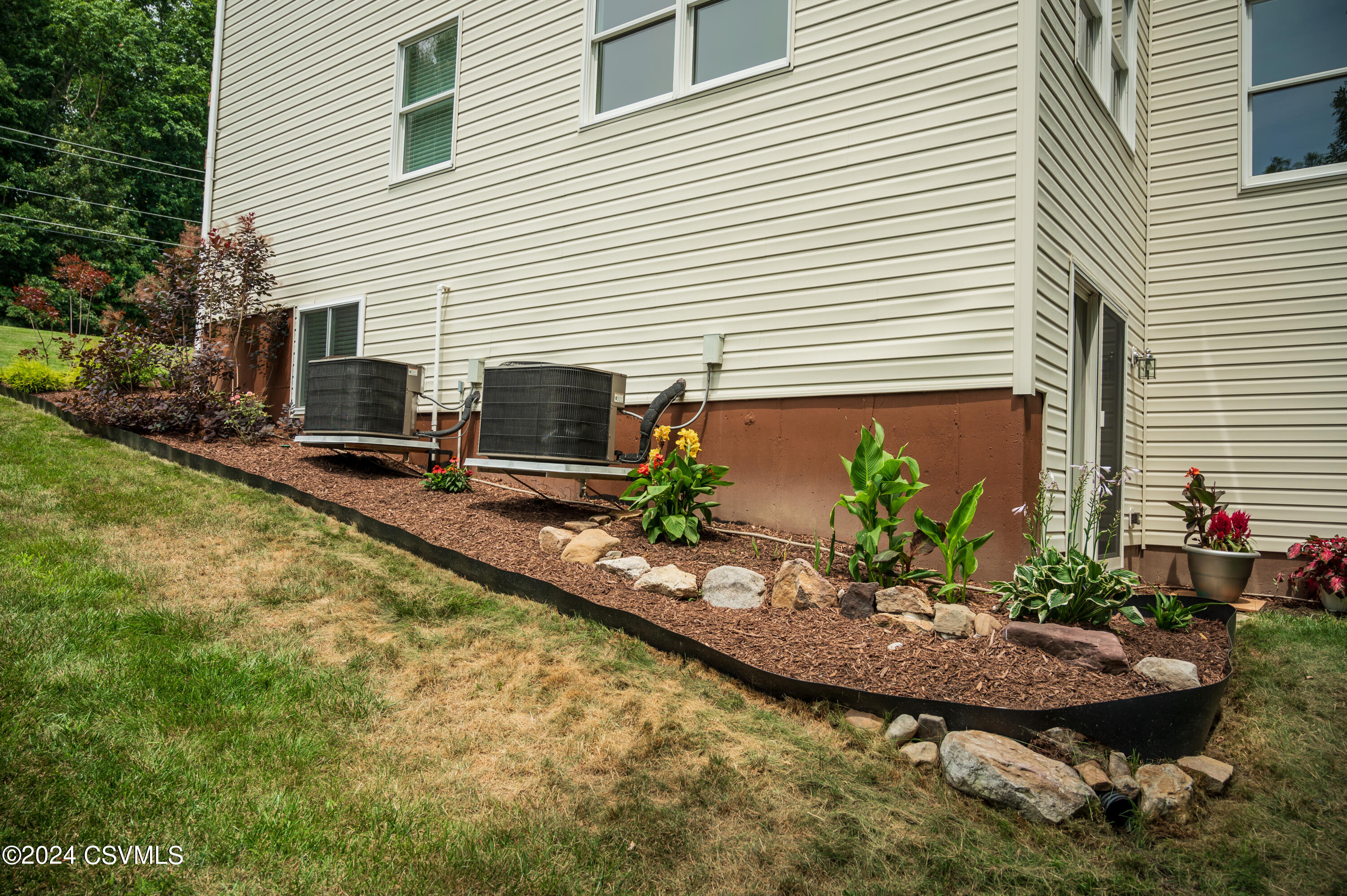 Drums, Pennsylvania 18222, United States, 5 Bedrooms Bedrooms, ,4 BathroomsBathrooms,Residential,Active,50247