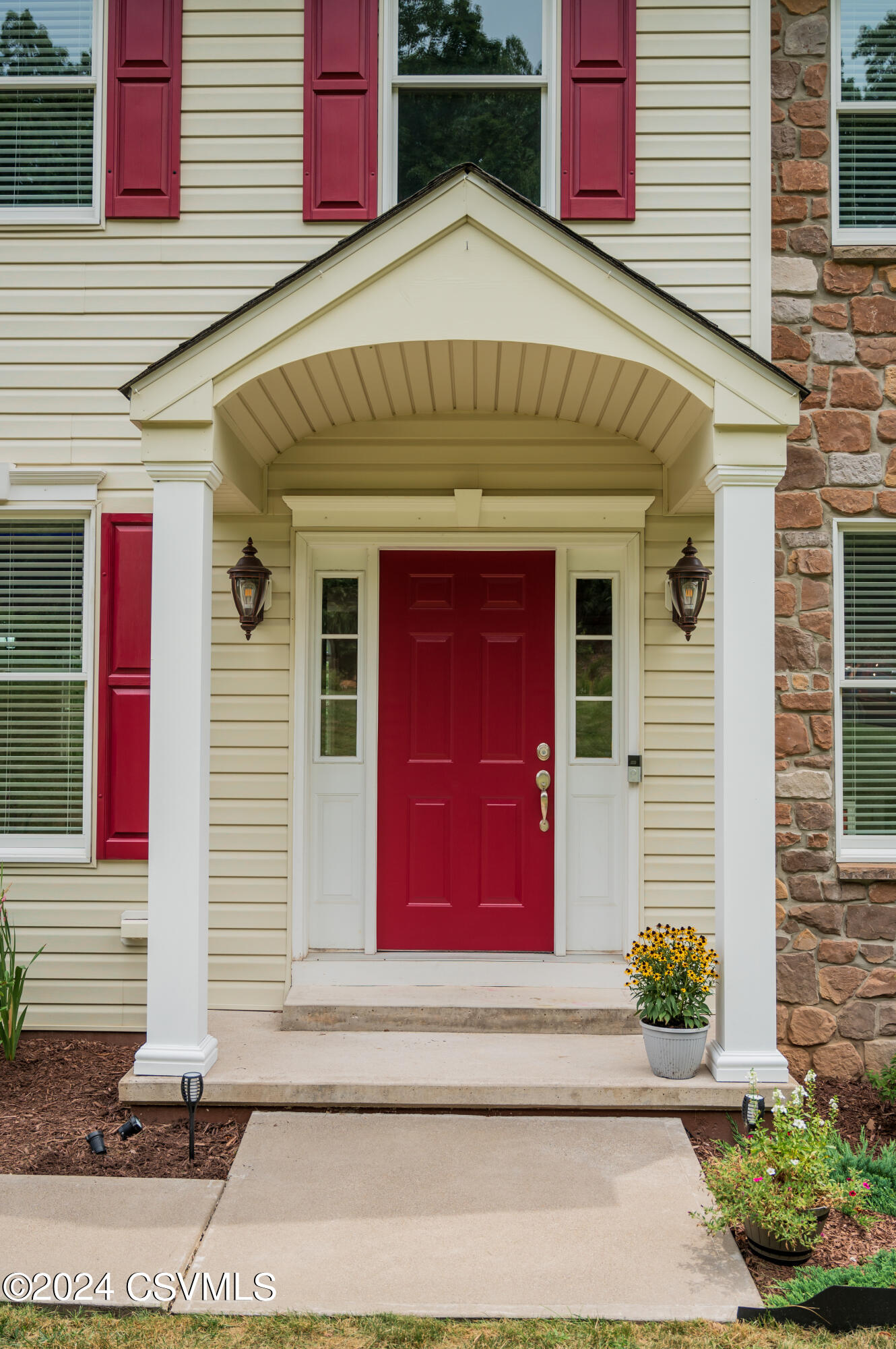 Drums, Pennsylvania 18222, United States, 5 Bedrooms Bedrooms, ,4 BathroomsBathrooms,Residential,Active,50247