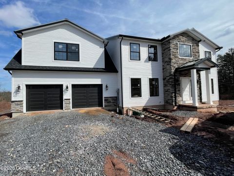 237 HARDSCRABBLE Lane Lewisburg PA 17837