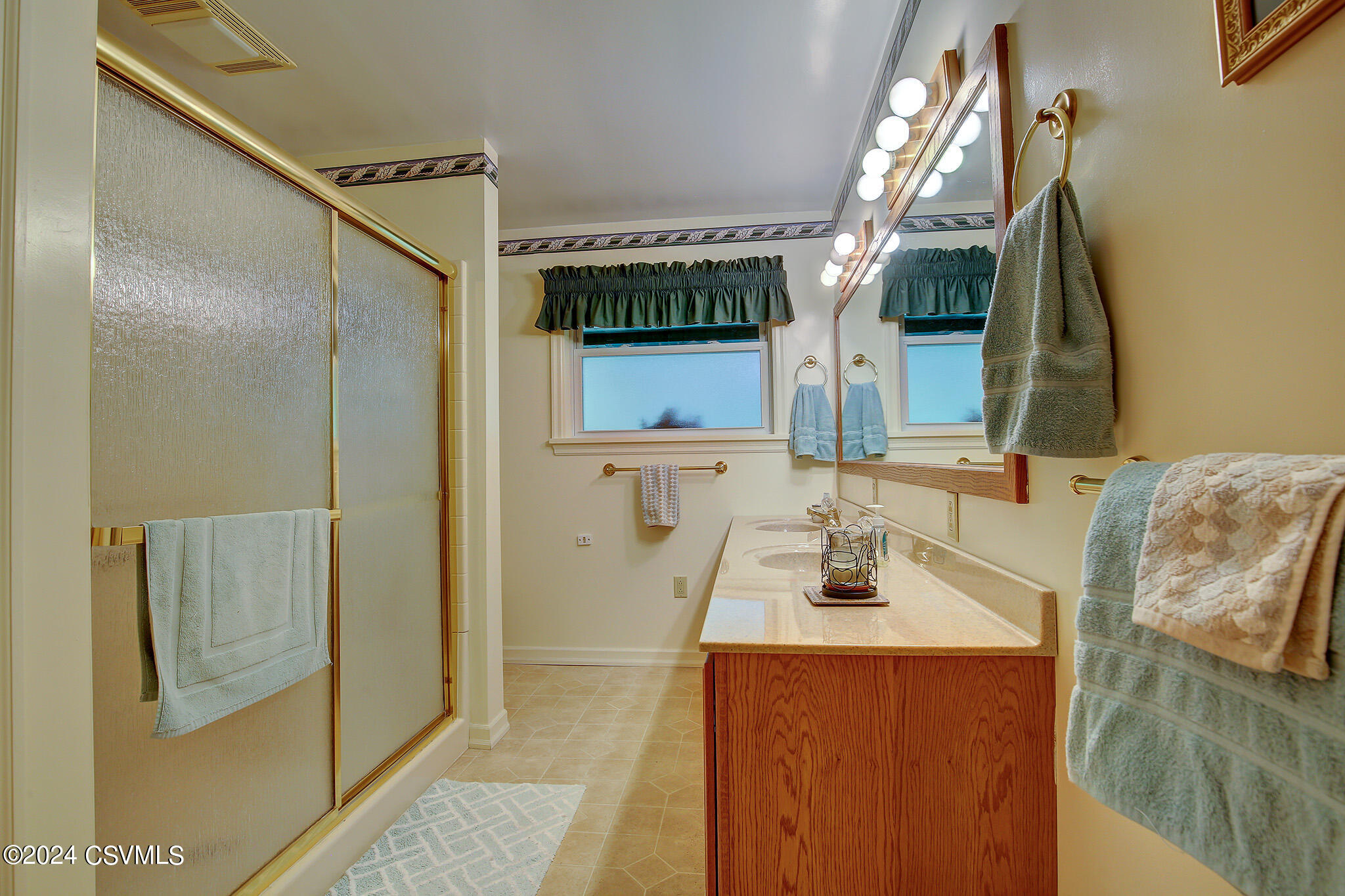 Bloomsburg, Pennsylvania 17815, United States, 3 Bedrooms Bedrooms, ,2 BathroomsBathrooms,Residential,Active,54178