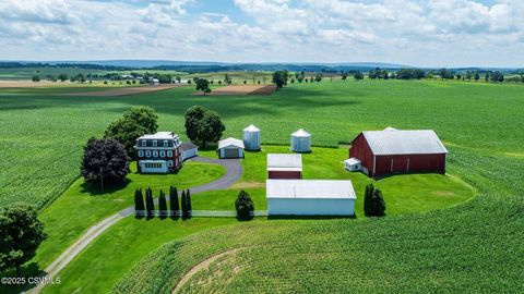 Properties 32 71 CALIFORNIA Road Watsontown PA 17777