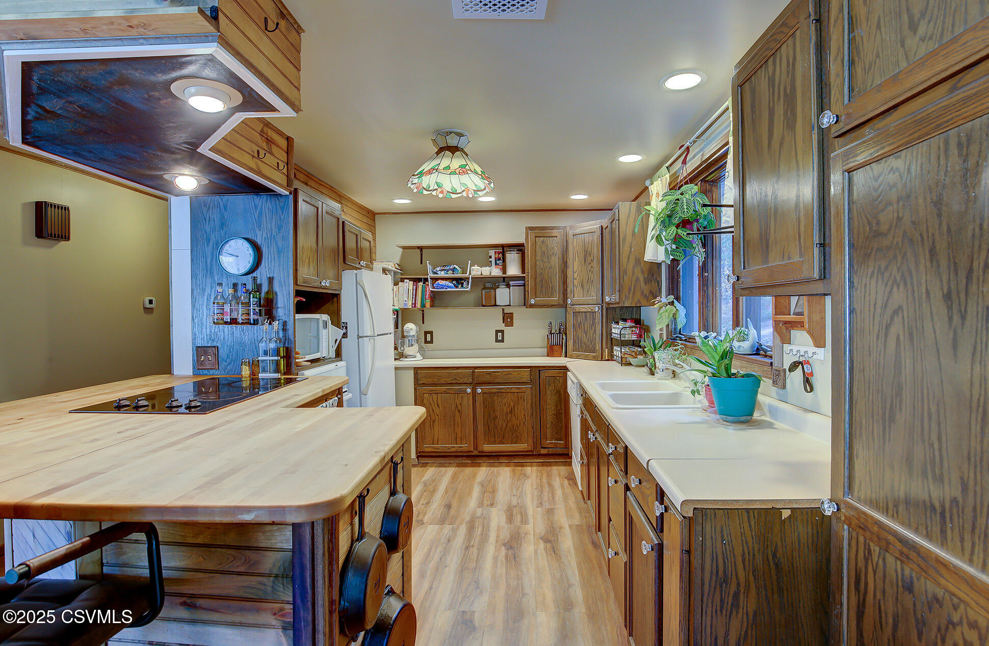 Danville, Pennsylvania 17821, United States, 2 Bedrooms Bedrooms, ,1 BathroomBathrooms,Residential,Active,239501