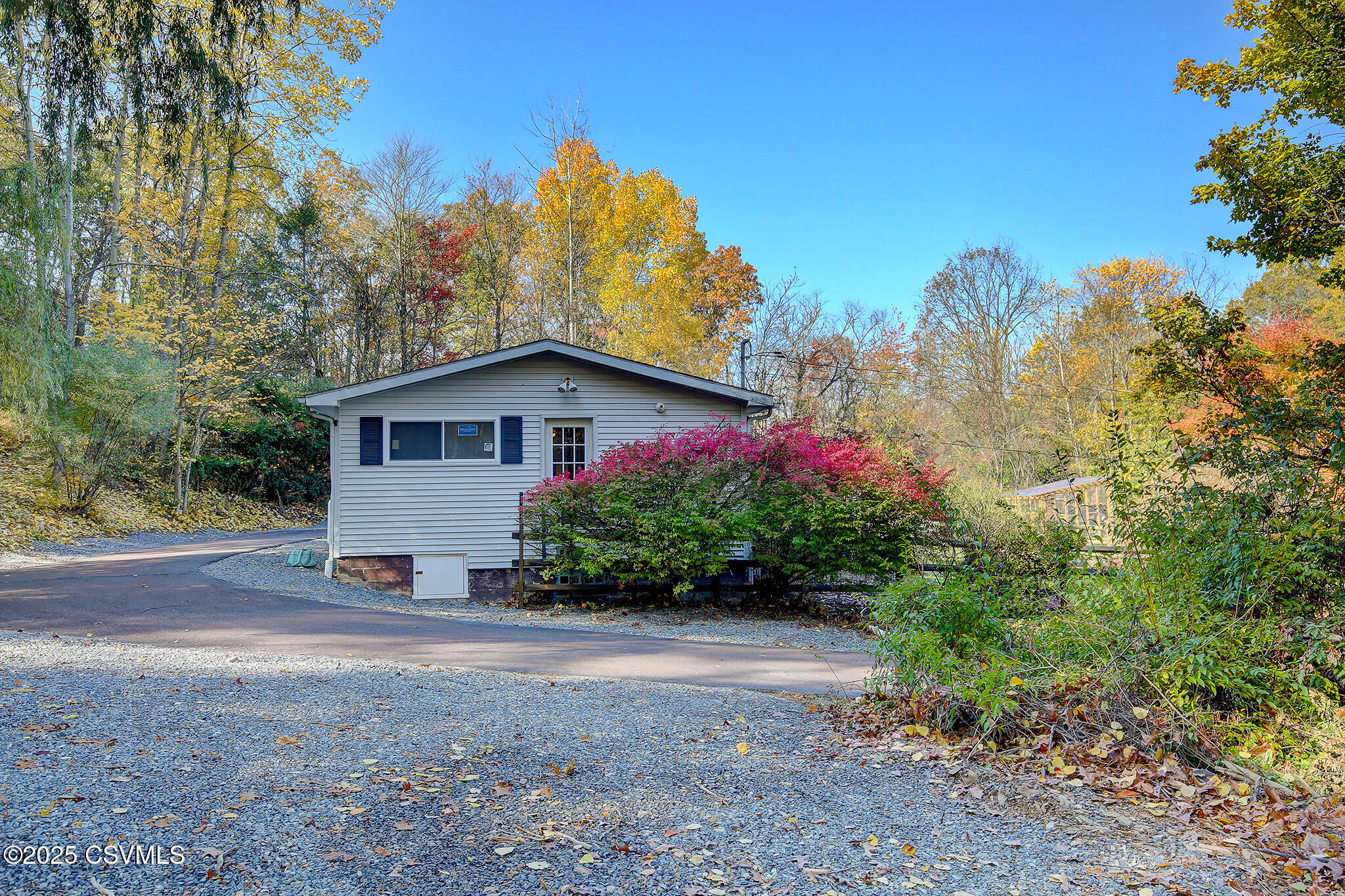 Danville, Pennsylvania 17821, United States, 2 Bedrooms Bedrooms, ,1 BathroomBathrooms,Residential,Active,239501