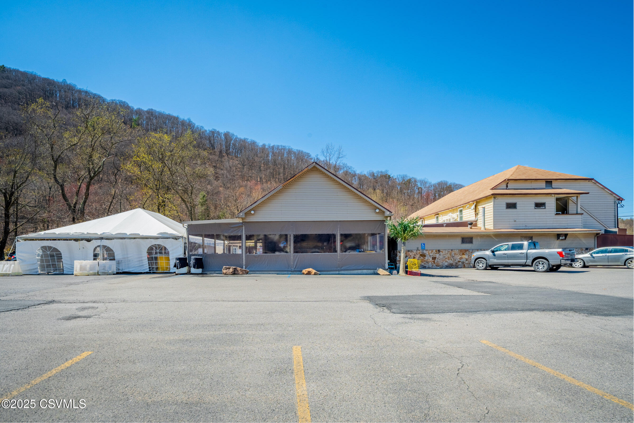 6638 PA-61 Highway