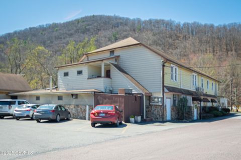 Properties 16 6638 PA-61 Highway Shamokin PA 17872