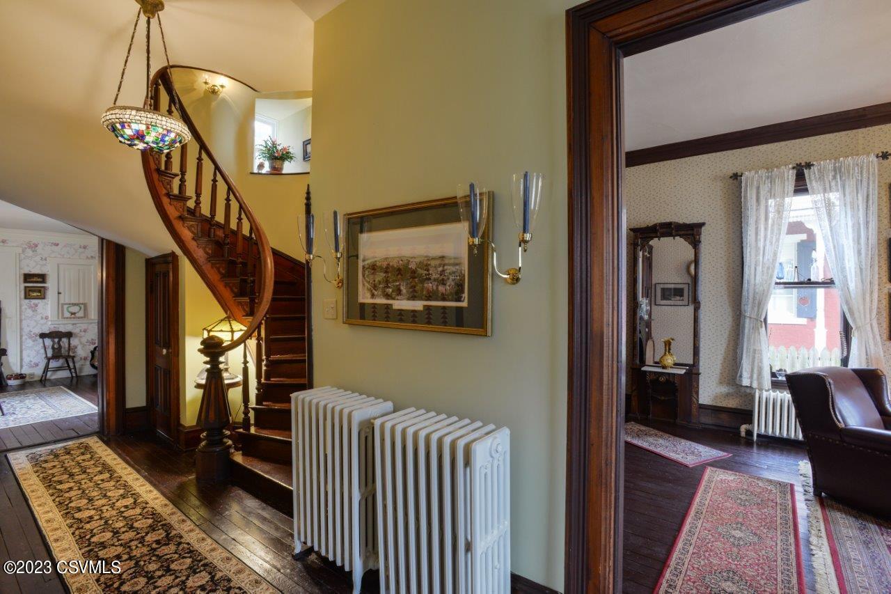 135 S 3RD Street