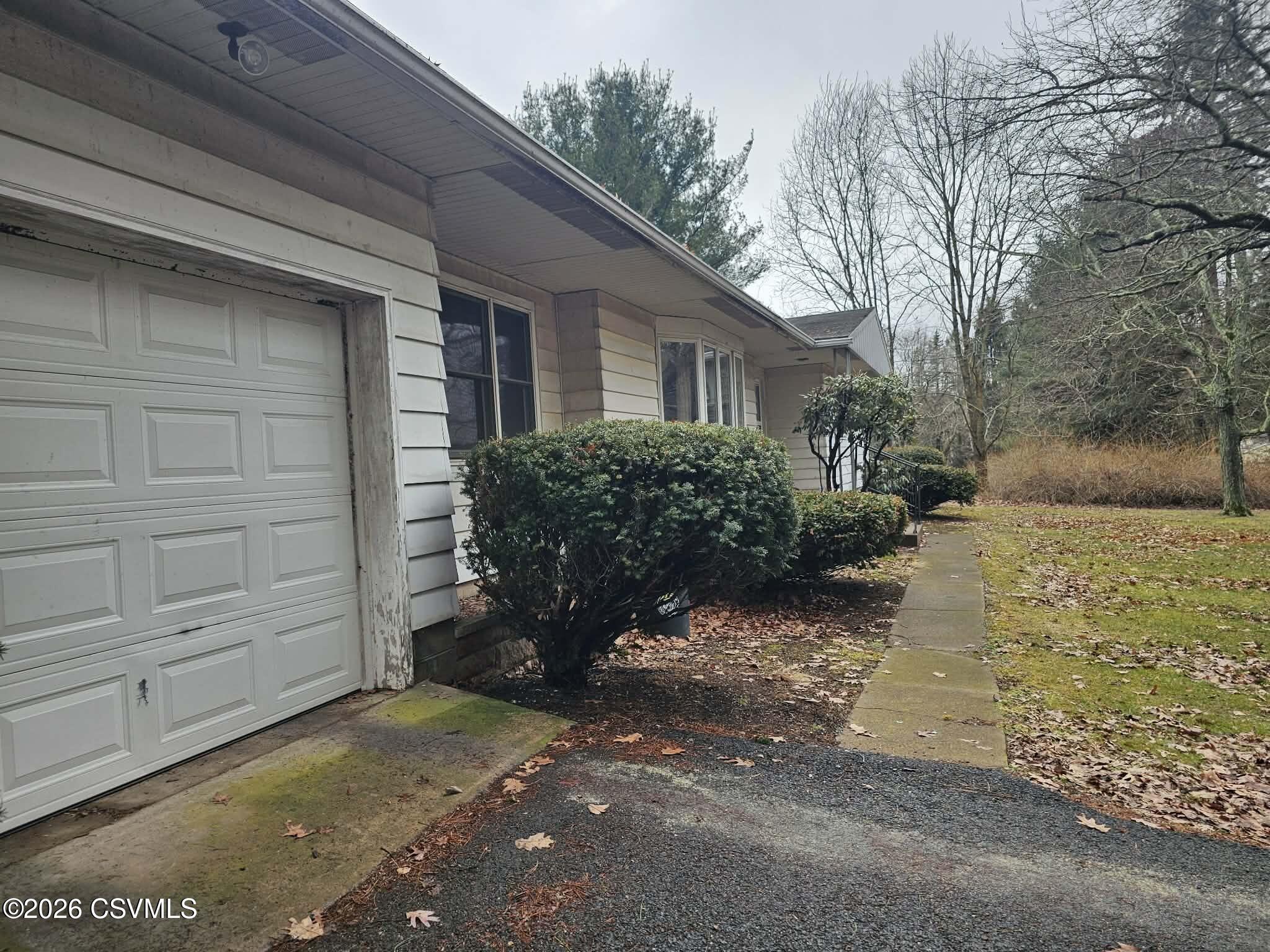 511 INDEPENDENT Street