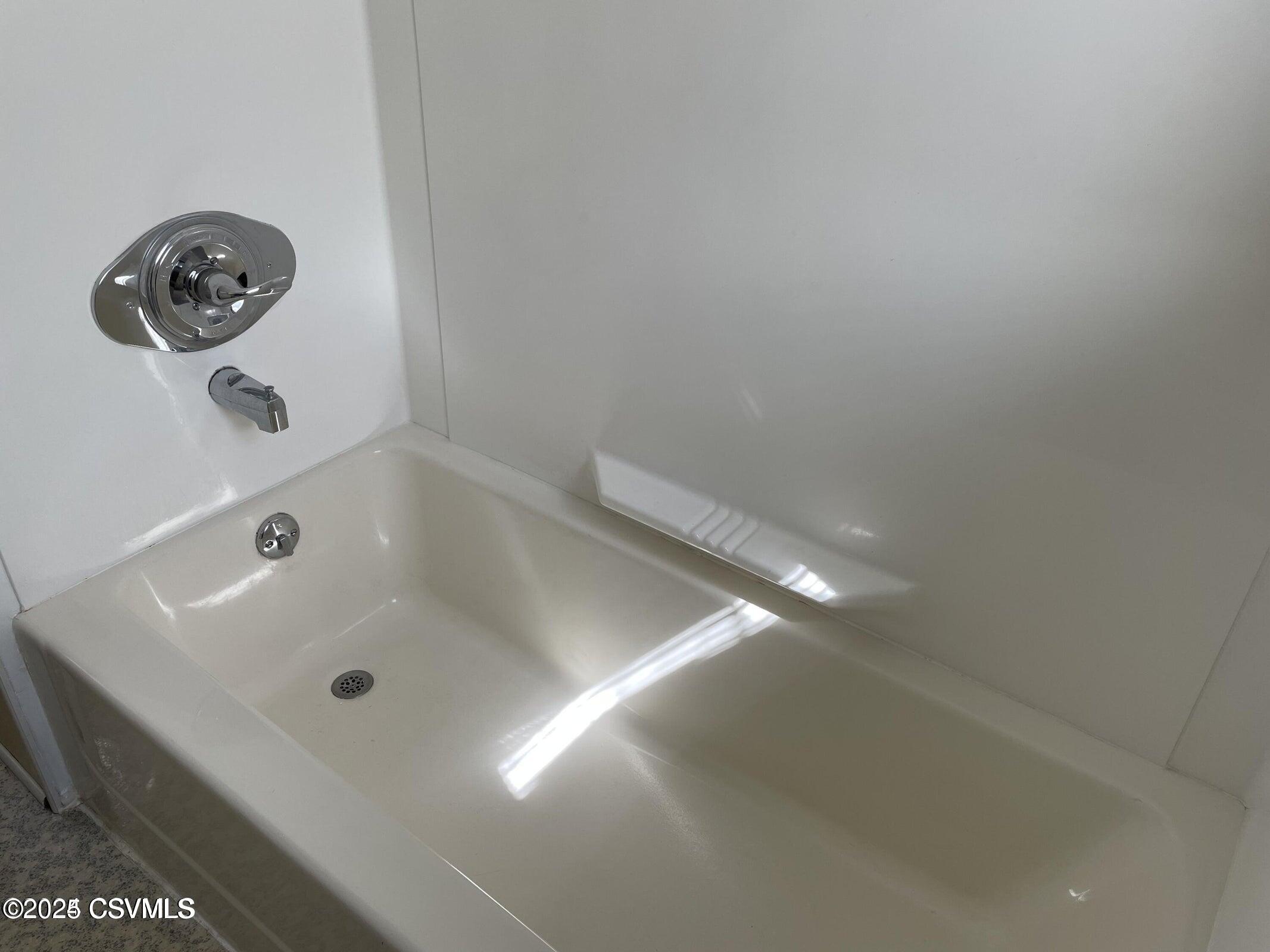 Lewisburg, Pennsylvania 17837, United States, 3 Bedrooms Bedrooms, ,1 BathroomBathrooms,Residential,Active,181808