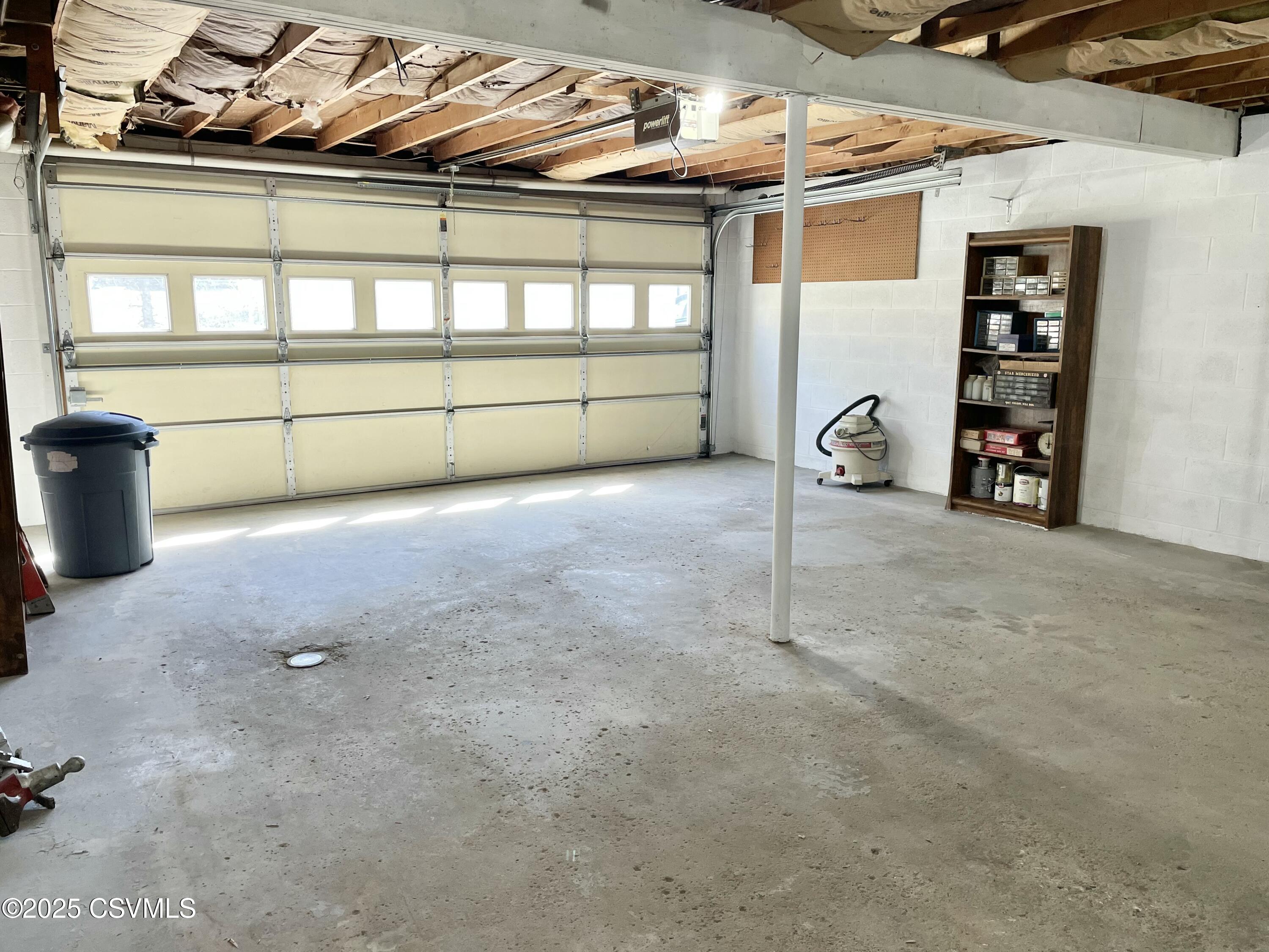 Mifflinburg, Pennsylvania 17844, United States, 3 Bedrooms Bedrooms, ,2 BathroomsBathrooms,Residential,Active,91850