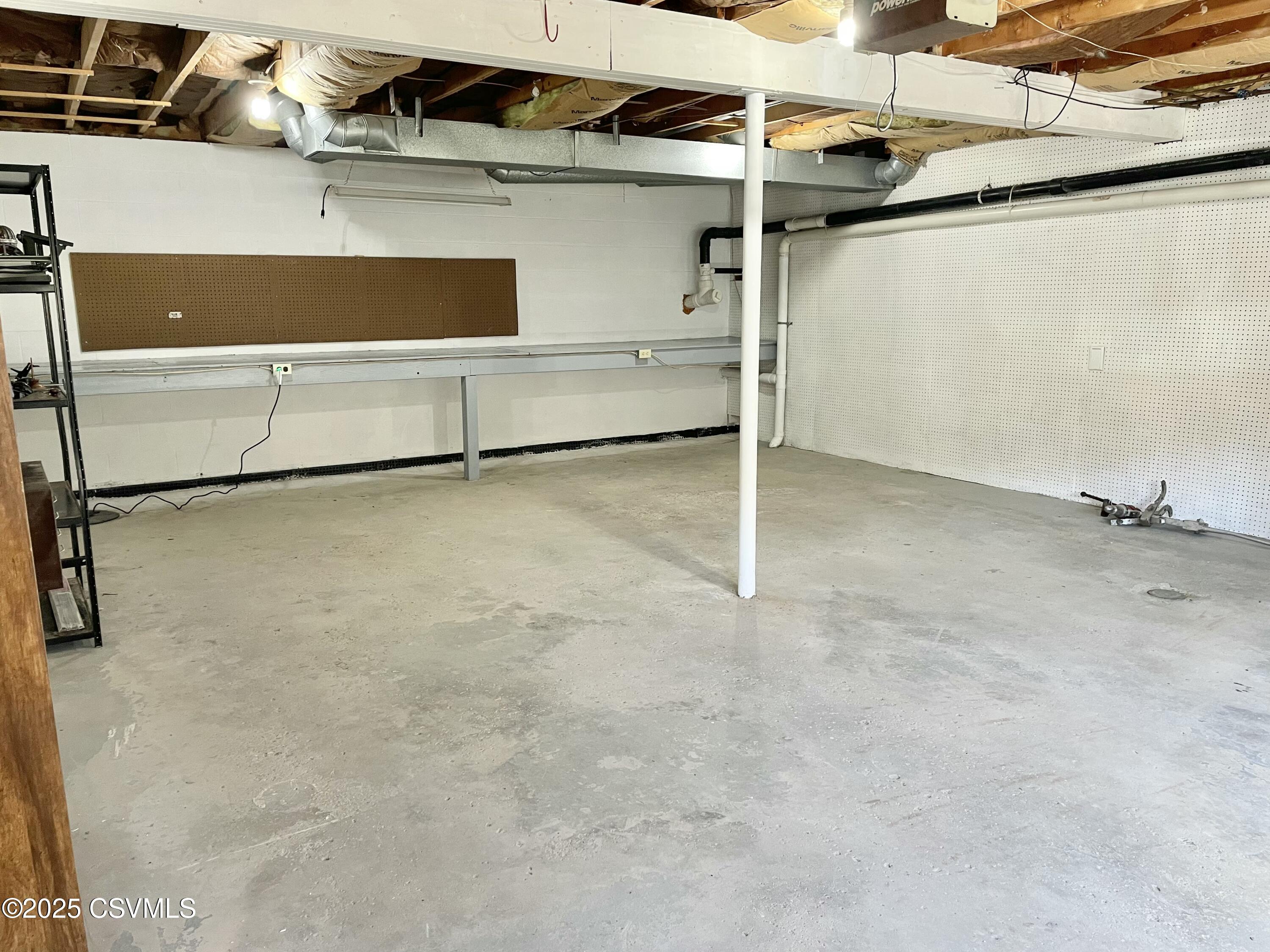 Mifflinburg, Pennsylvania 17844, United States, 3 Bedrooms Bedrooms, ,2 BathroomsBathrooms,Residential,Active,91850