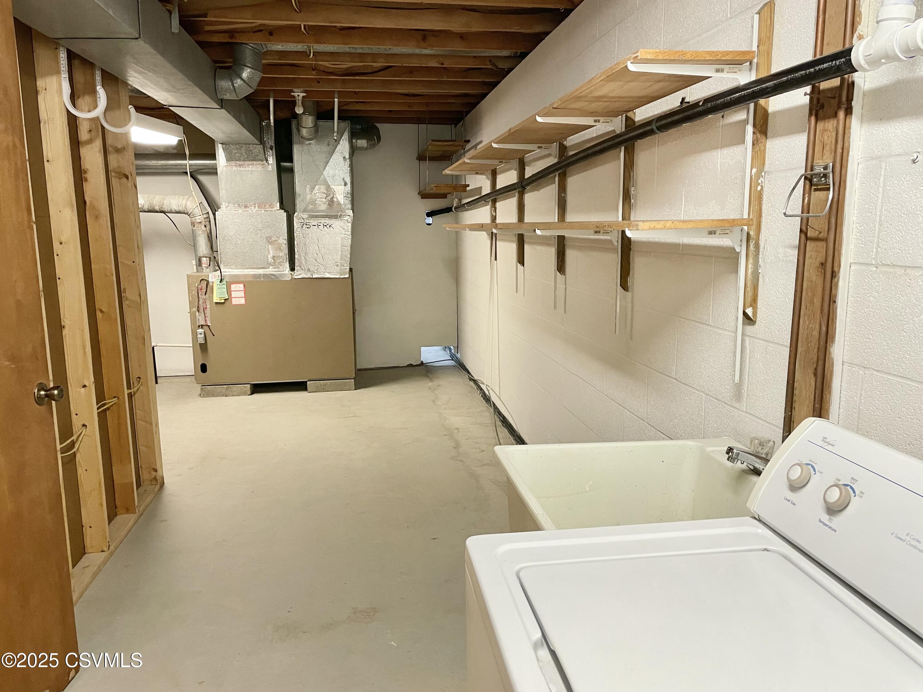 Mifflinburg, Pennsylvania 17844, United States, 3 Bedrooms Bedrooms, ,2 BathroomsBathrooms,Residential,Active,91850