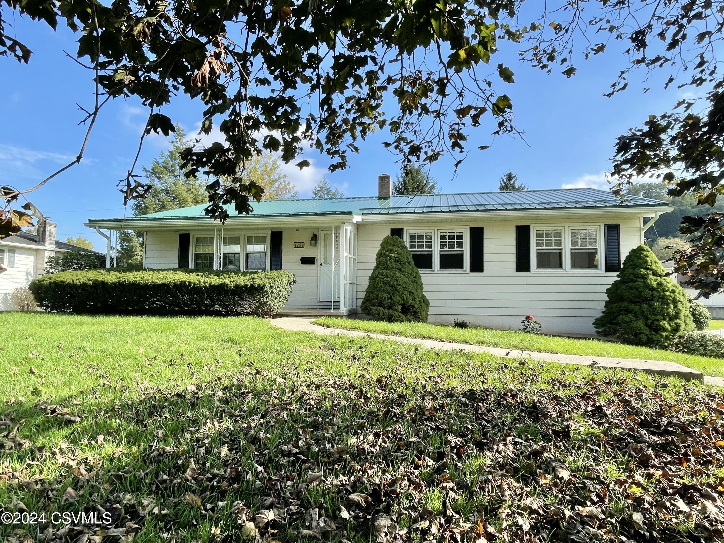 Mifflinburg, Pennsylvania 17844, United States, 3 Bedrooms Bedrooms, ,2 BathroomsBathrooms,Residential,Active,91850