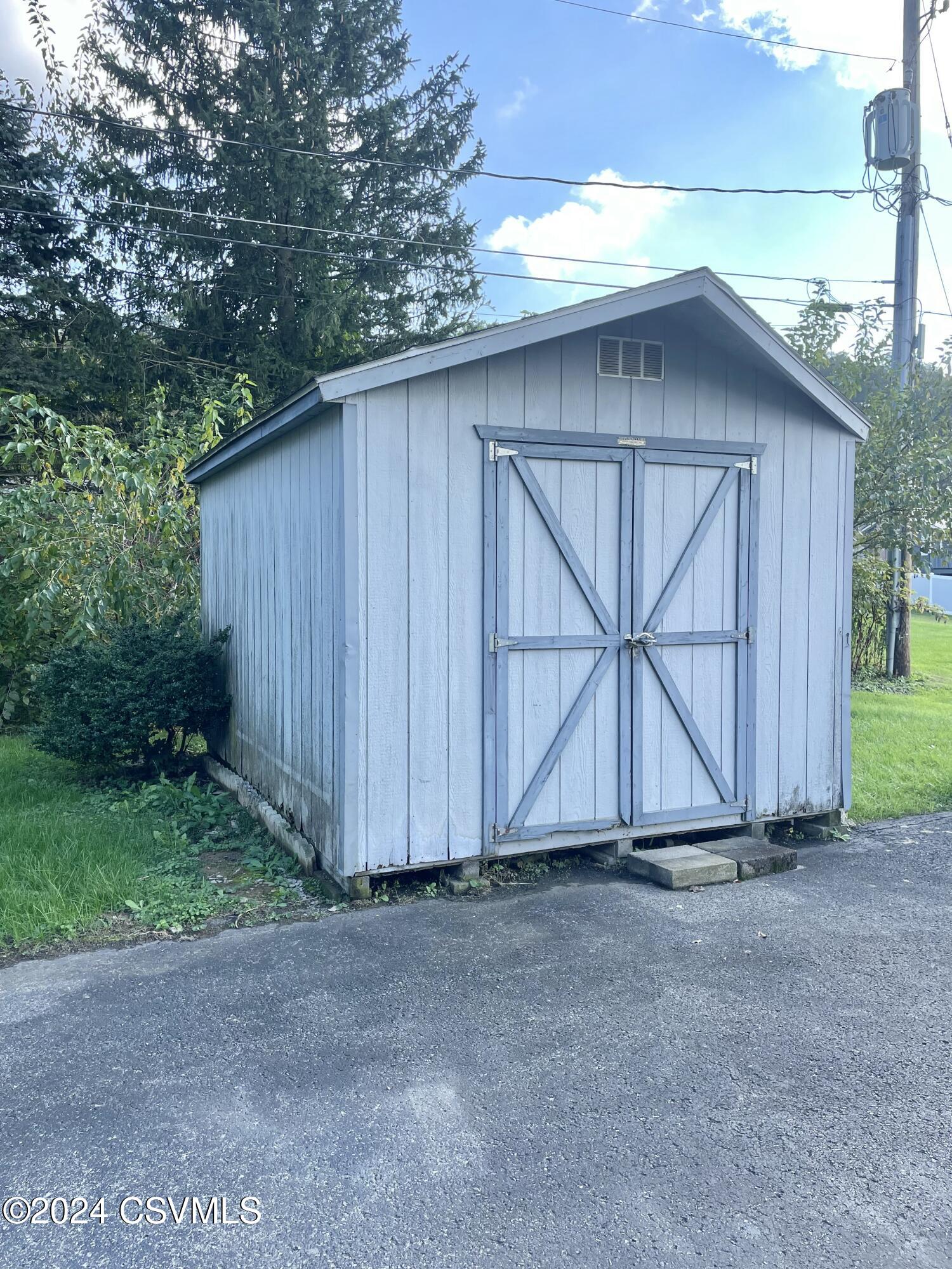 Mifflinburg, Pennsylvania 17844, United States, 3 Bedrooms Bedrooms, ,2 BathroomsBathrooms,Residential,Active,91850