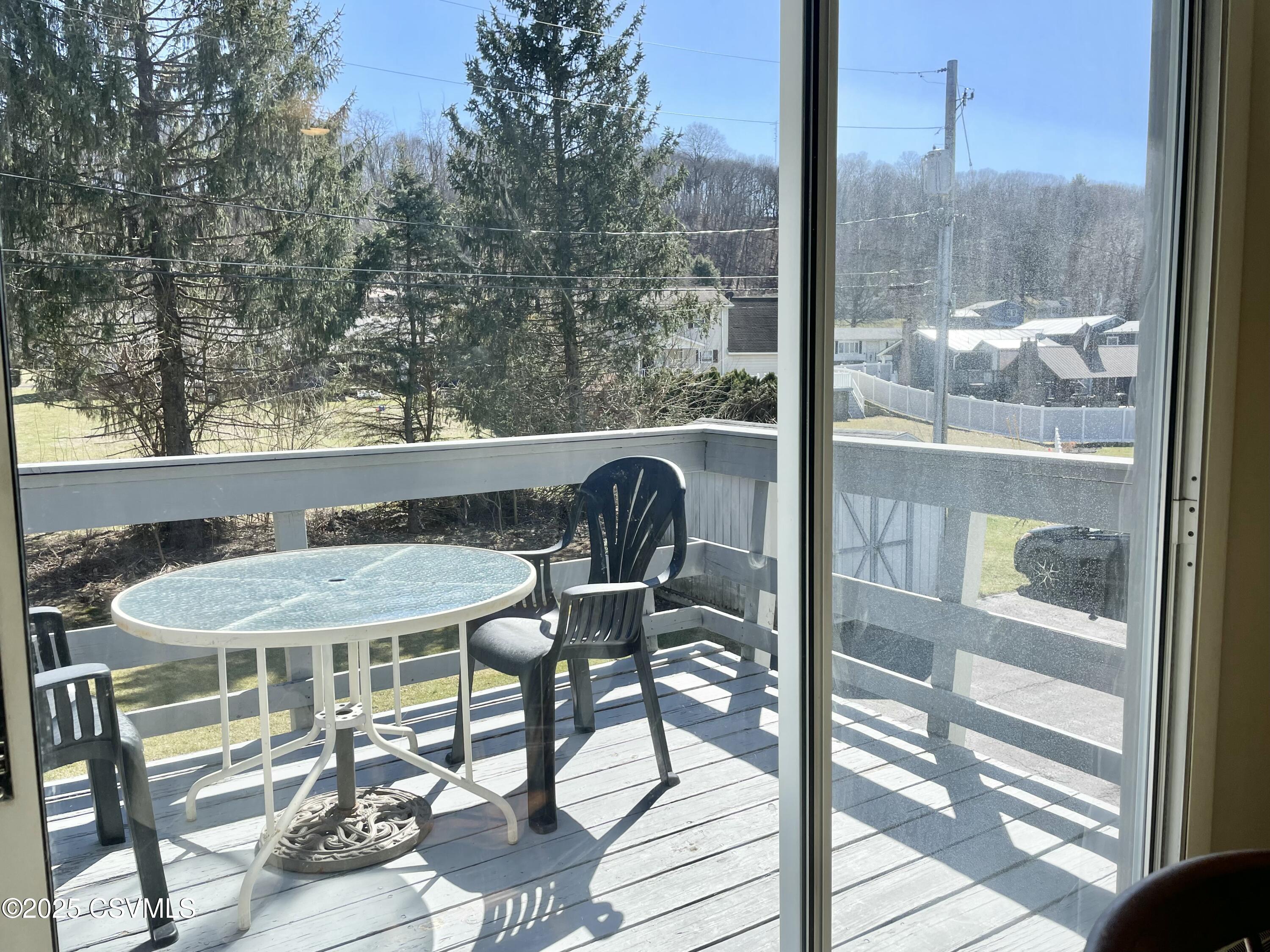 Mifflinburg, Pennsylvania 17844, United States, 3 Bedrooms Bedrooms, ,2 BathroomsBathrooms,Residential,Active,91850